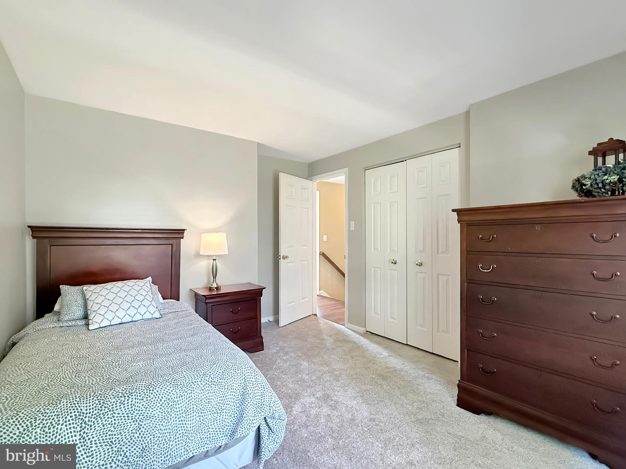 OLNEY OAKS - Residential