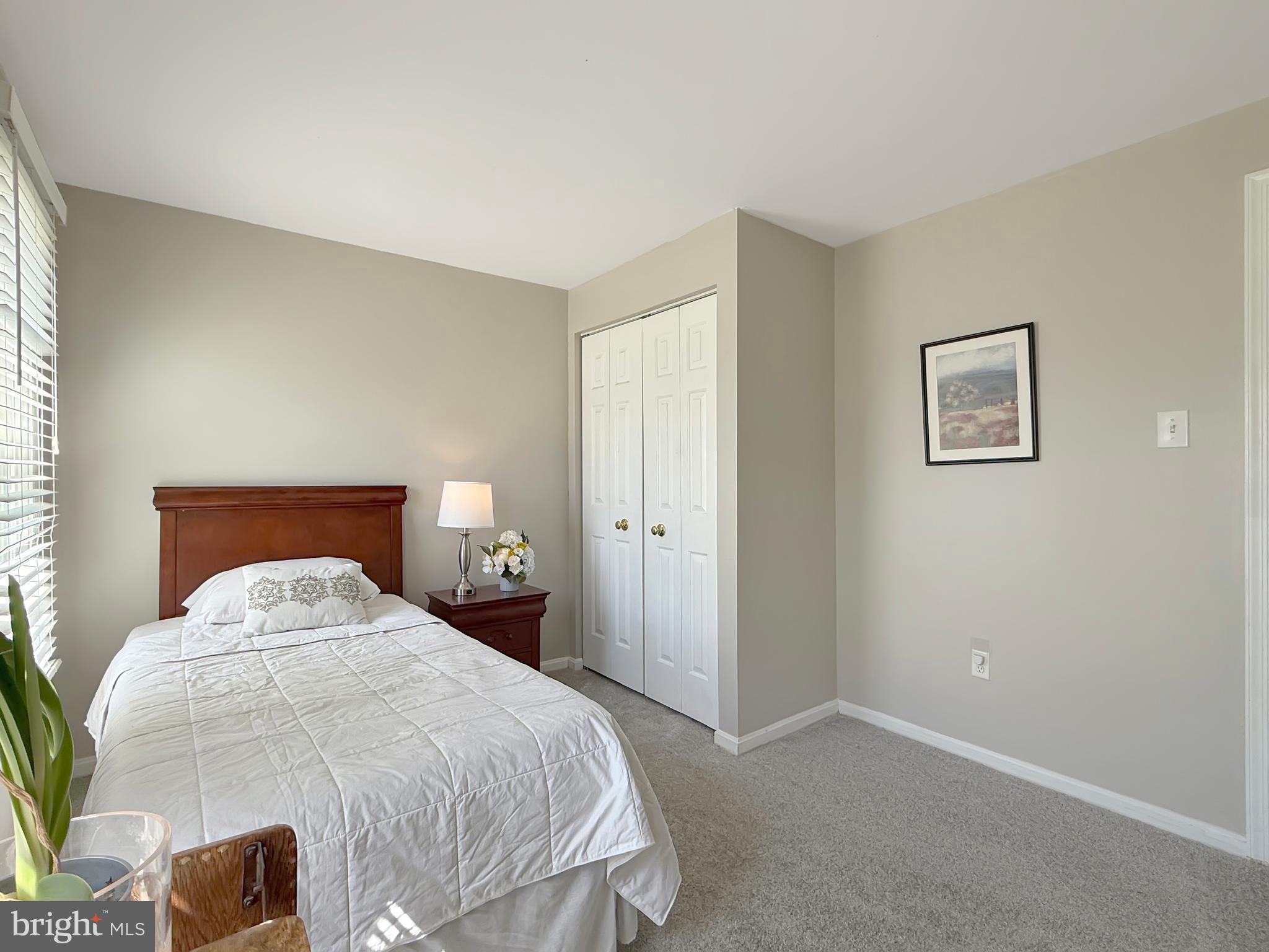 OLNEY OAKS - Residential