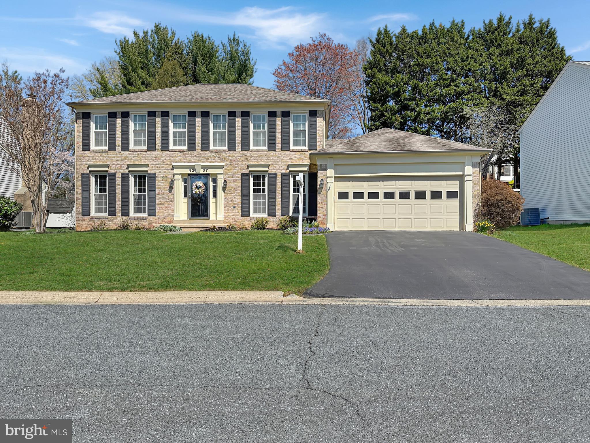 OLNEY OAKS - Residential