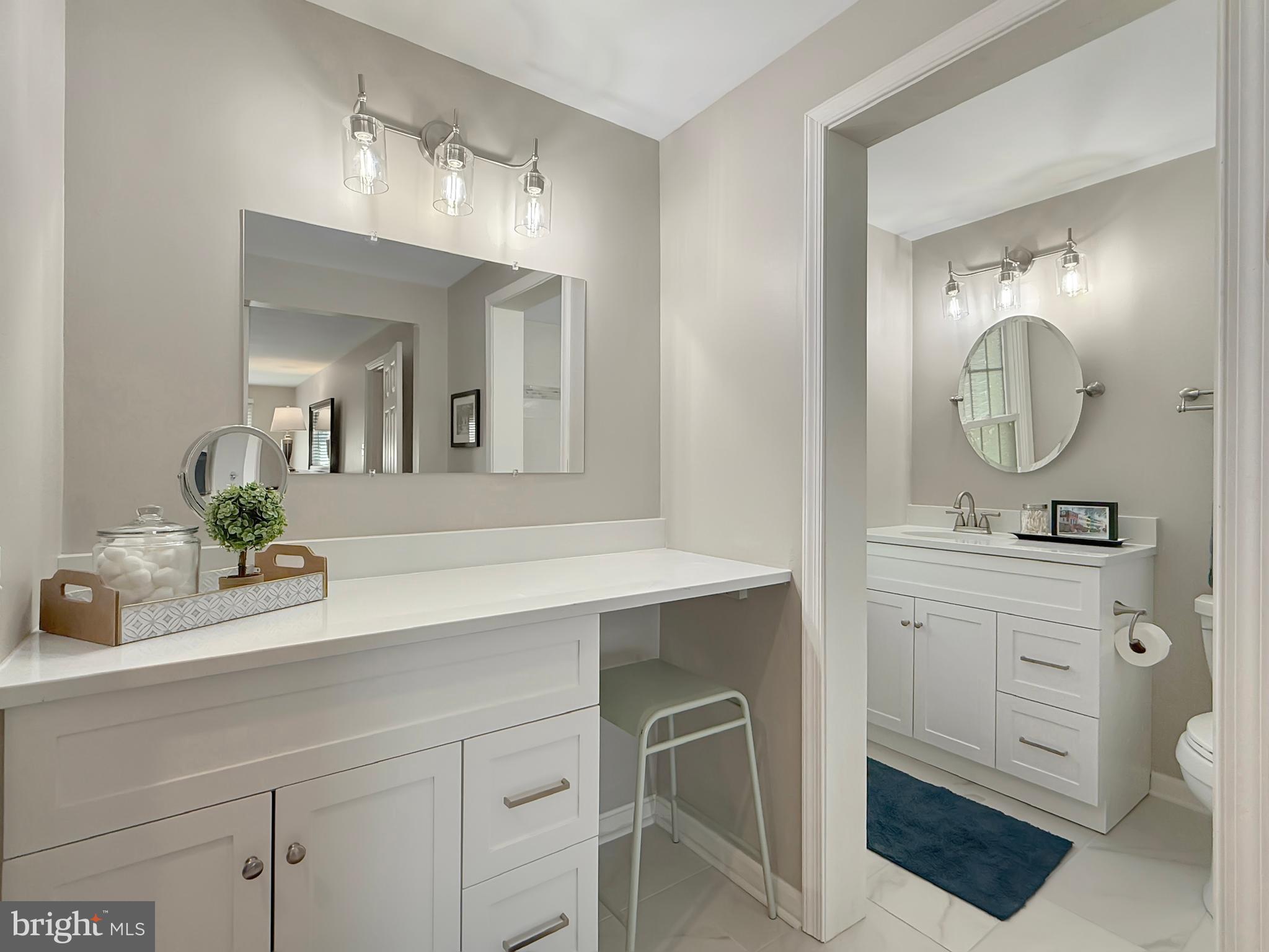 OLNEY OAKS - Residential