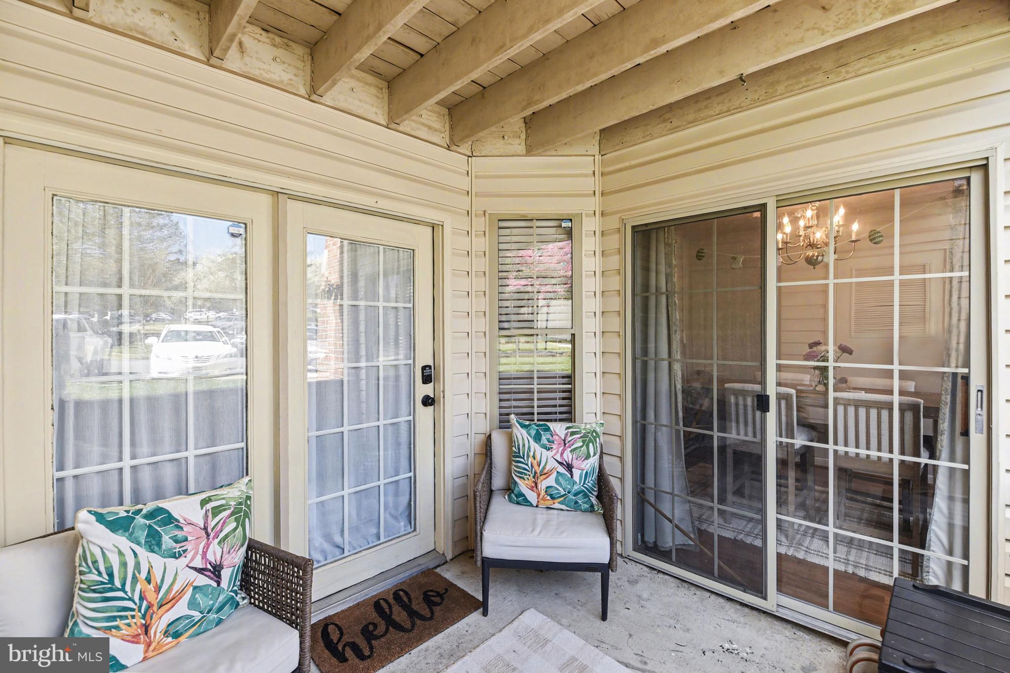 THE POND - Residential