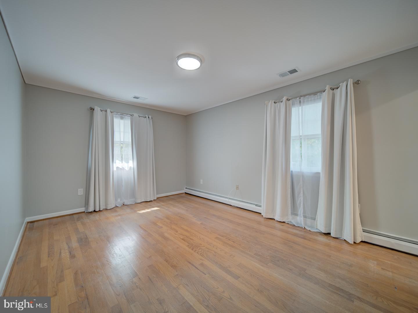 HERNDON - Residential Lease