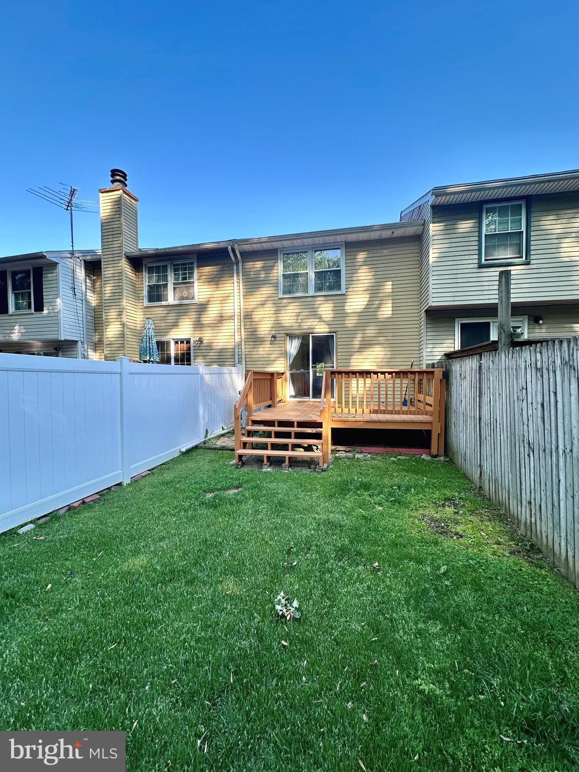 KINGS COURT - Residential