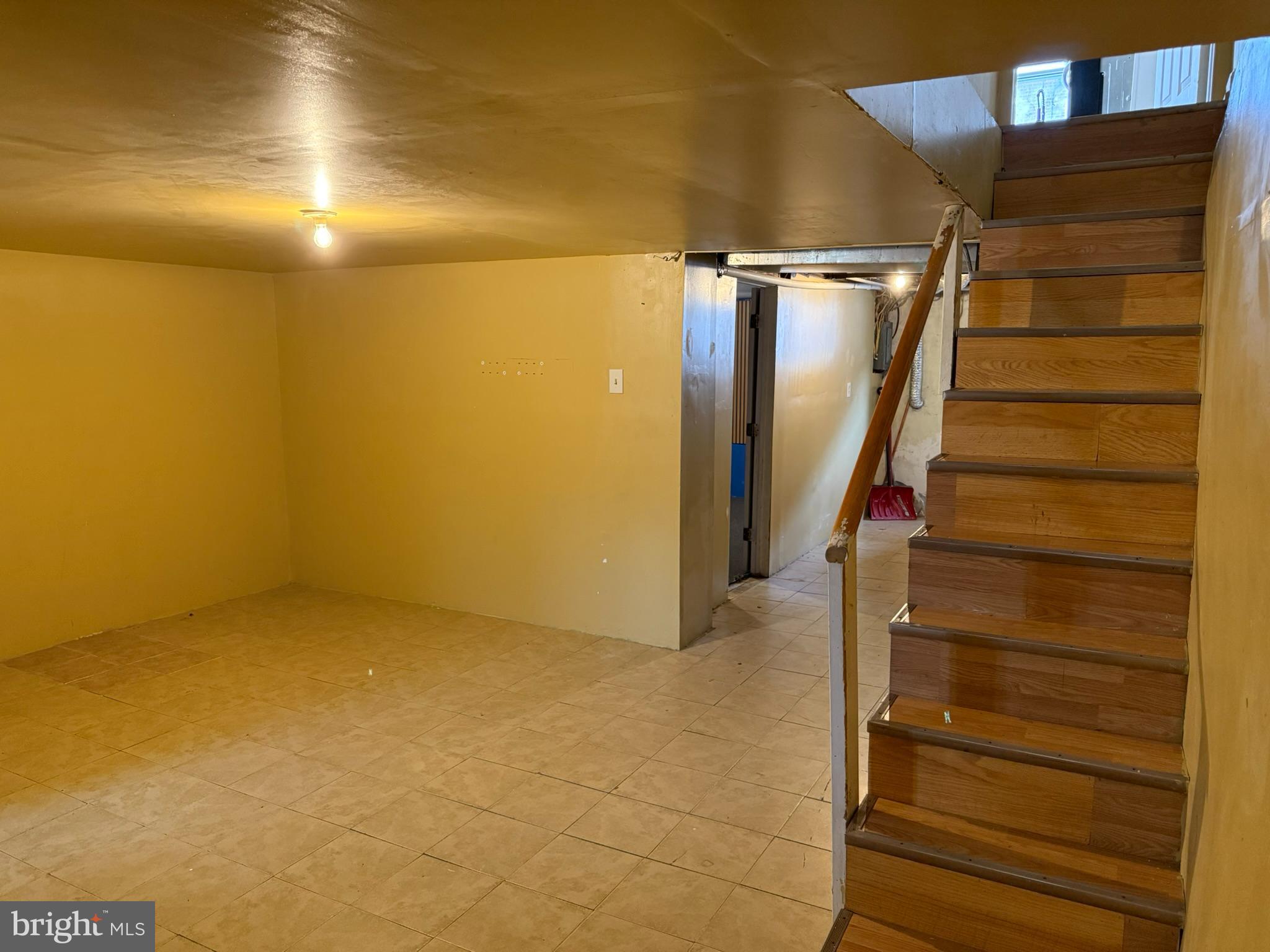 PHILADELPHIA (NORTHEAST) - Residential