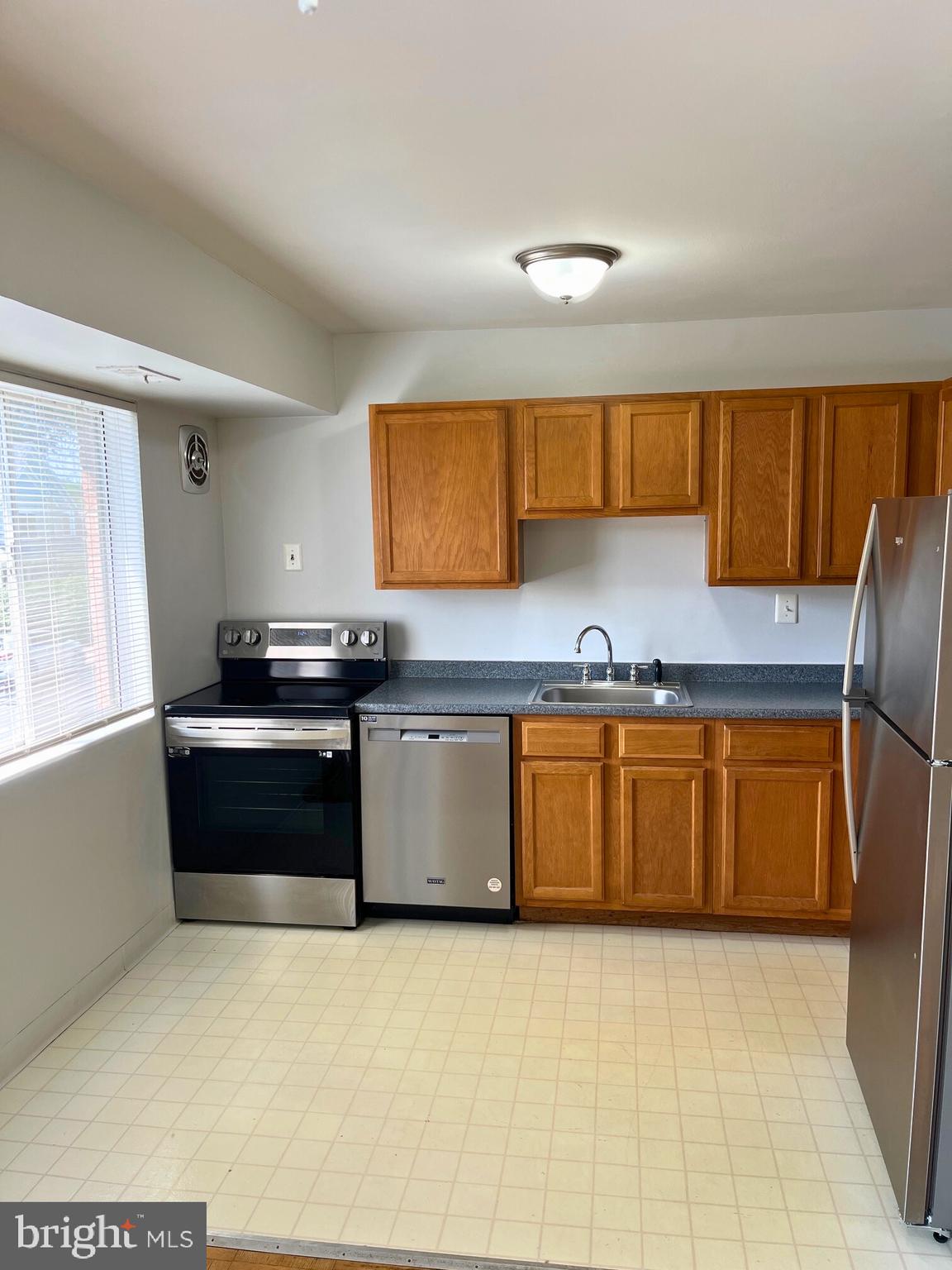 DEL RAY - Residential Lease