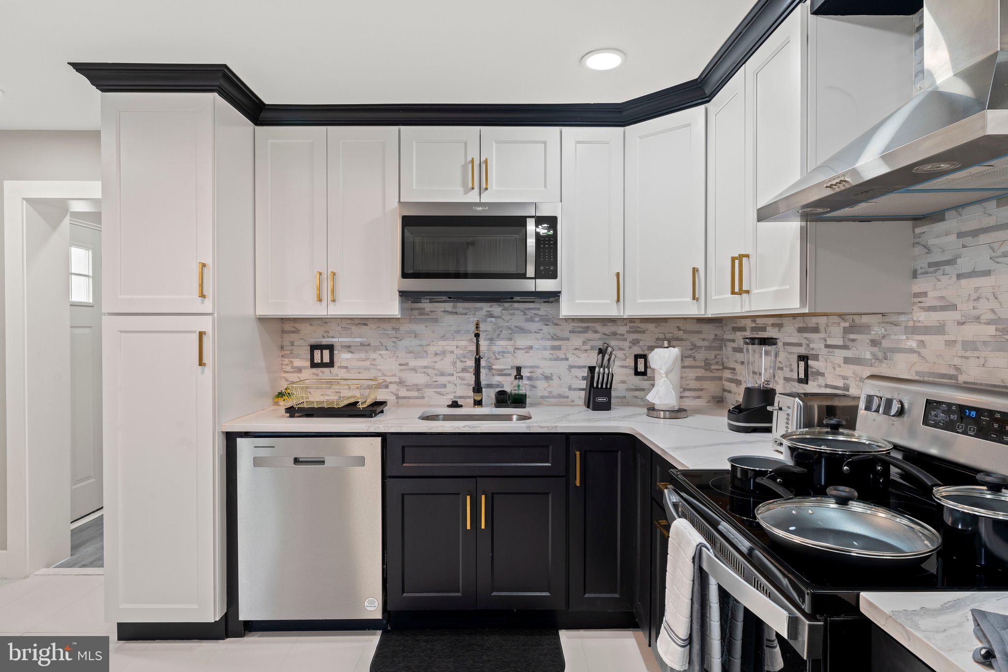 KENSINGTON - Residential