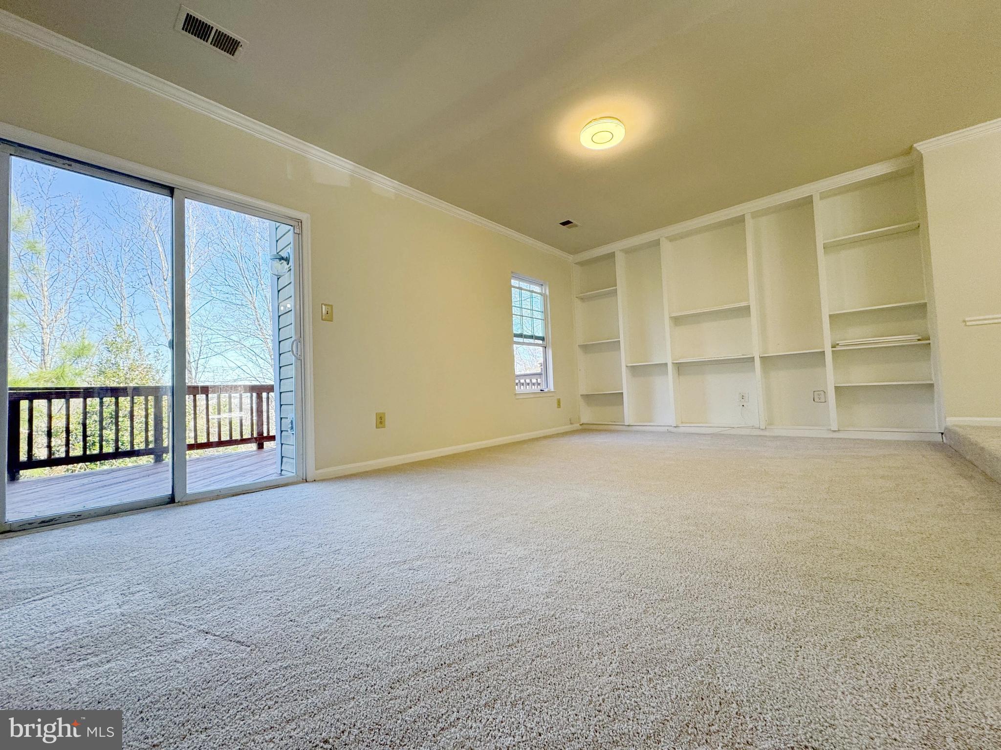 GUNSTON SQUARE - Residential