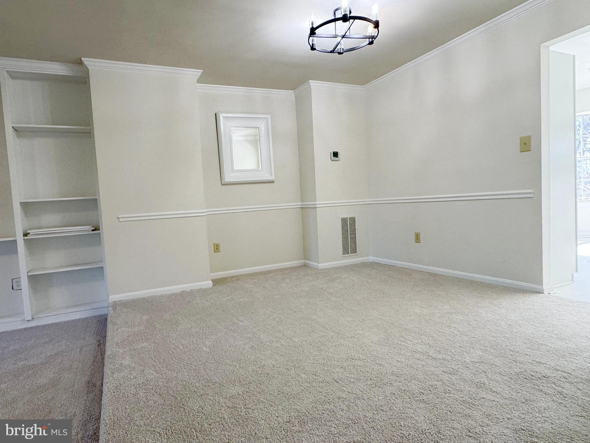 GUNSTON SQUARE - Residential