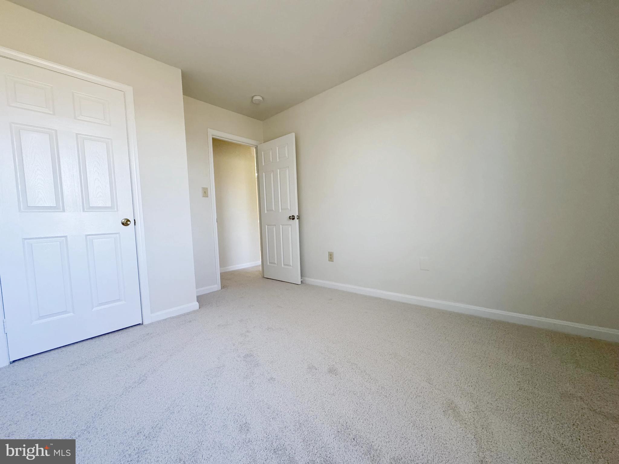 GUNSTON SQUARE - Residential