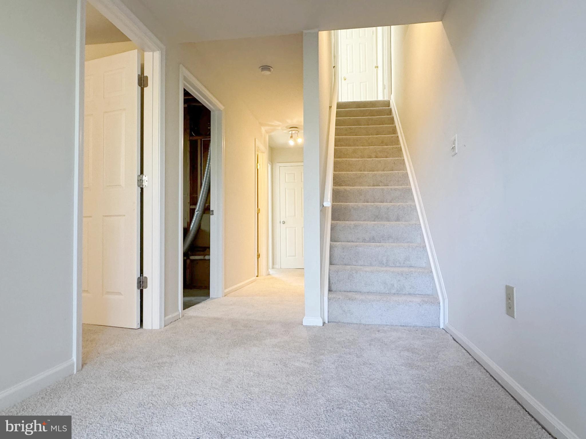 GUNSTON SQUARE - Residential