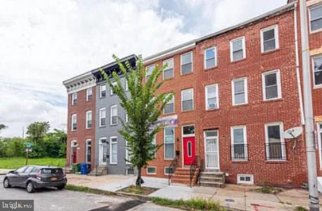 1068 W FAYETTE STREET