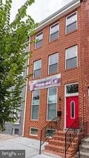 1068 W FAYETTE STREET