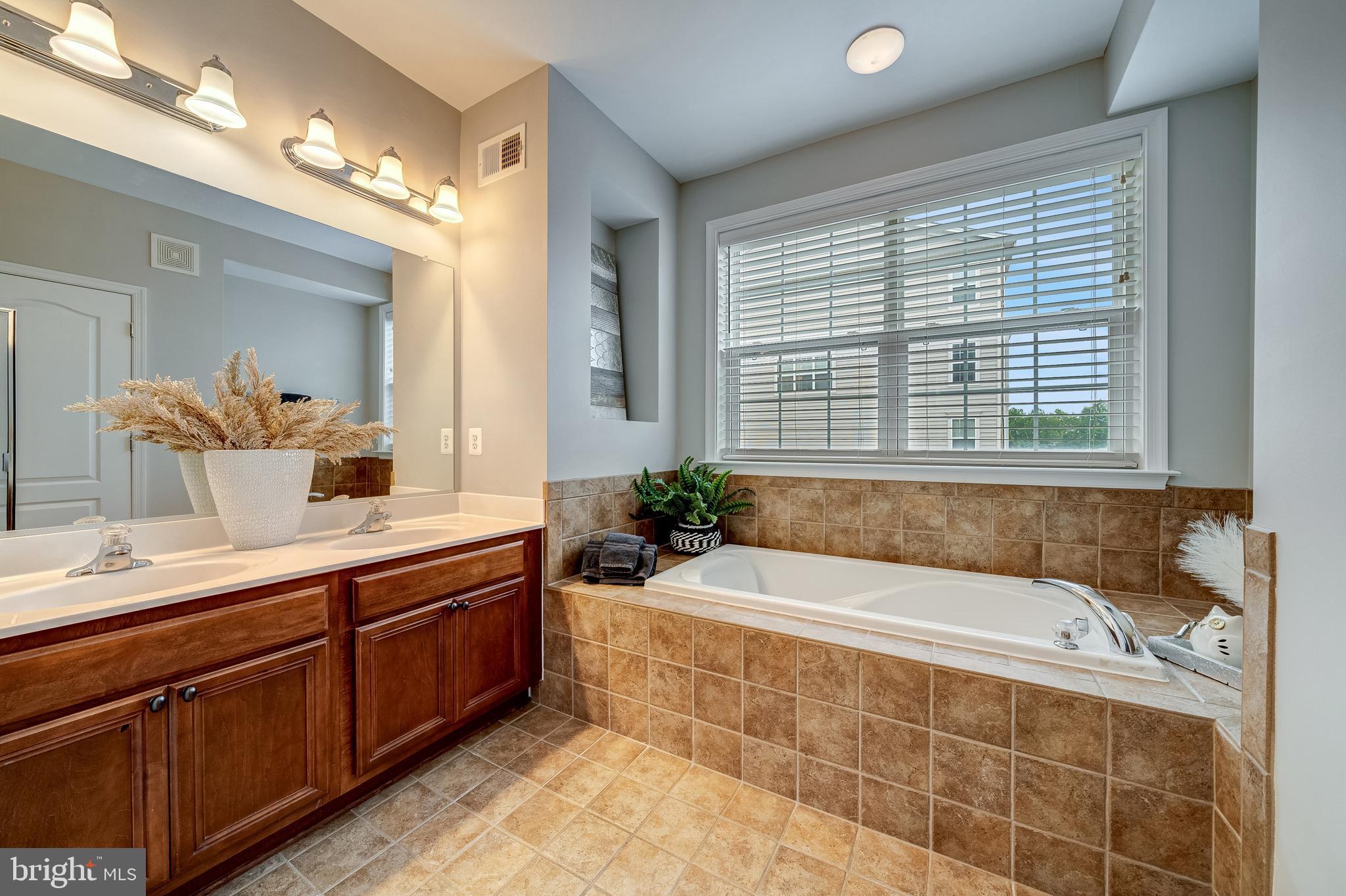 RESIDENCES AT BRAMBLETON - Residential