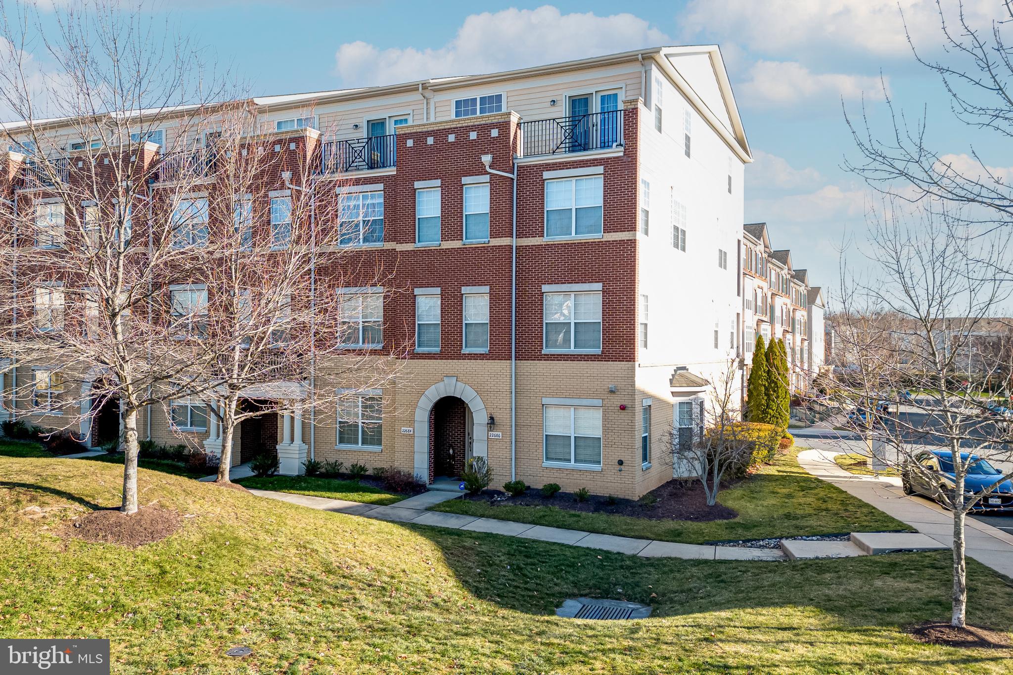 RESIDENCES AT BRAMBLETON - Residential