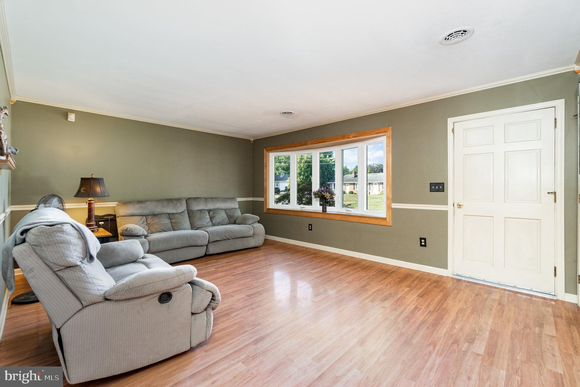 31 CARDINAL DRIVE