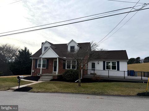 136 PARK STREET SEVEN VALLEYS PA 17360