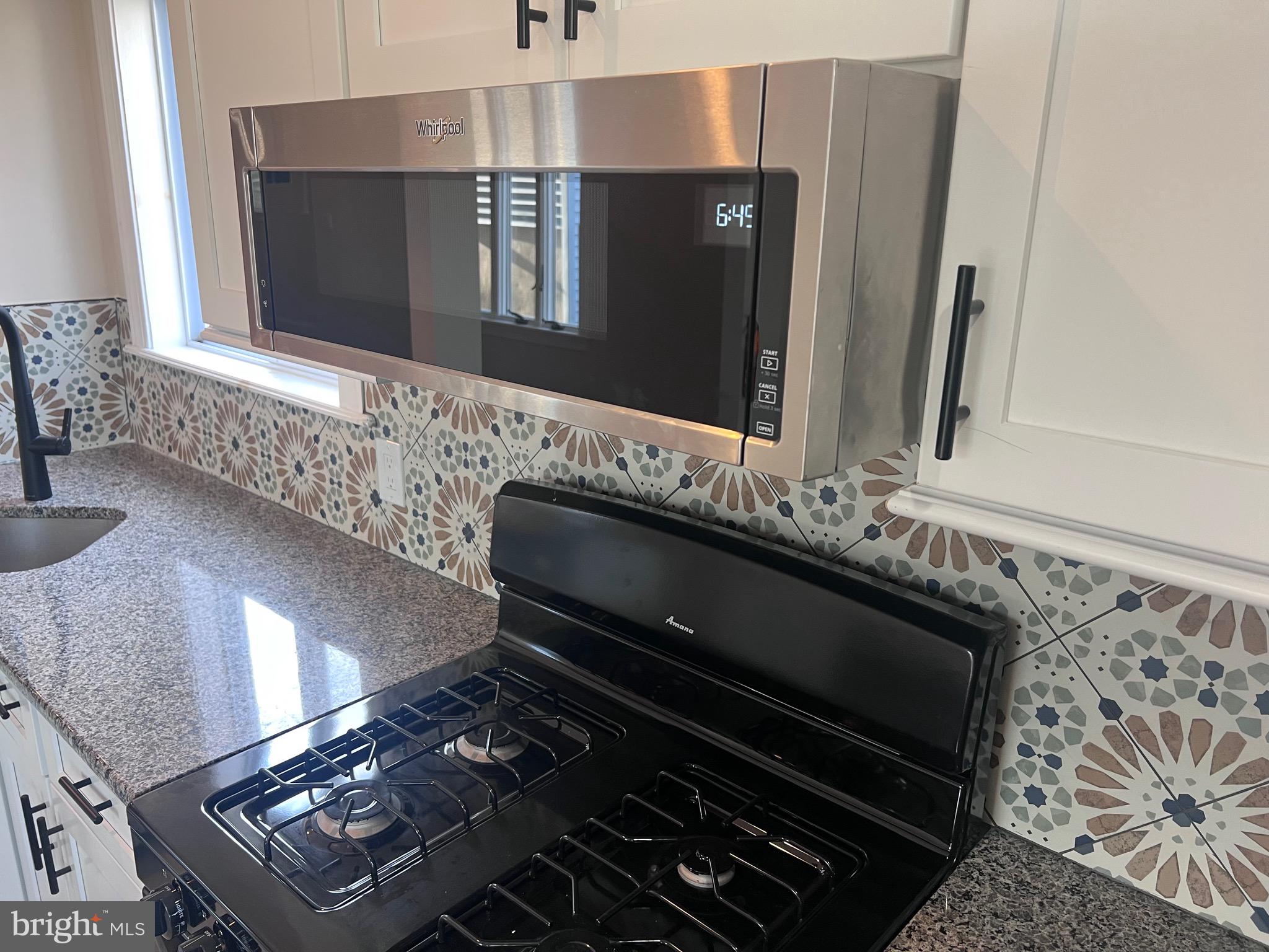 BRISTOL - Residential Lease