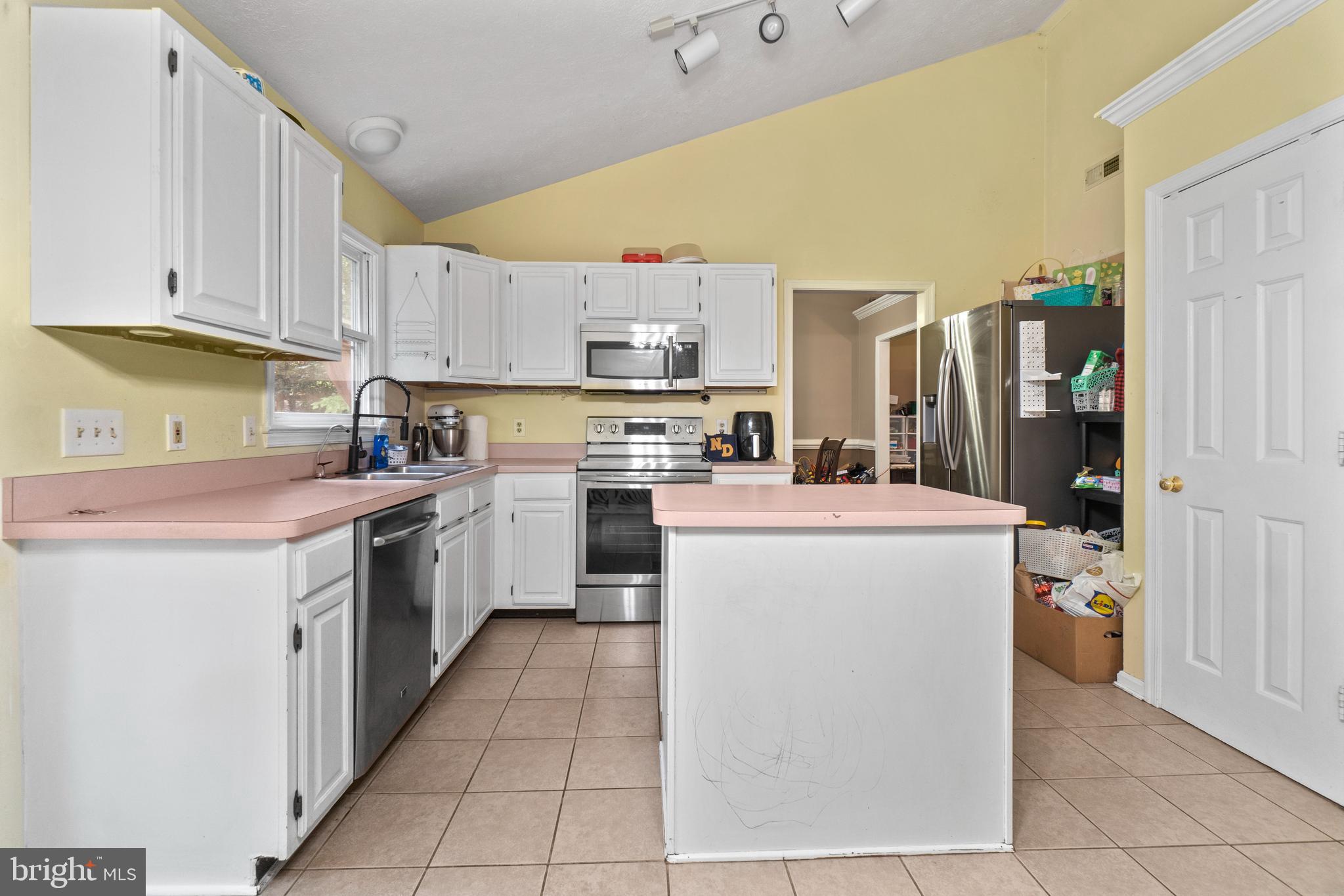 AQUIA HARBOUR - Residential