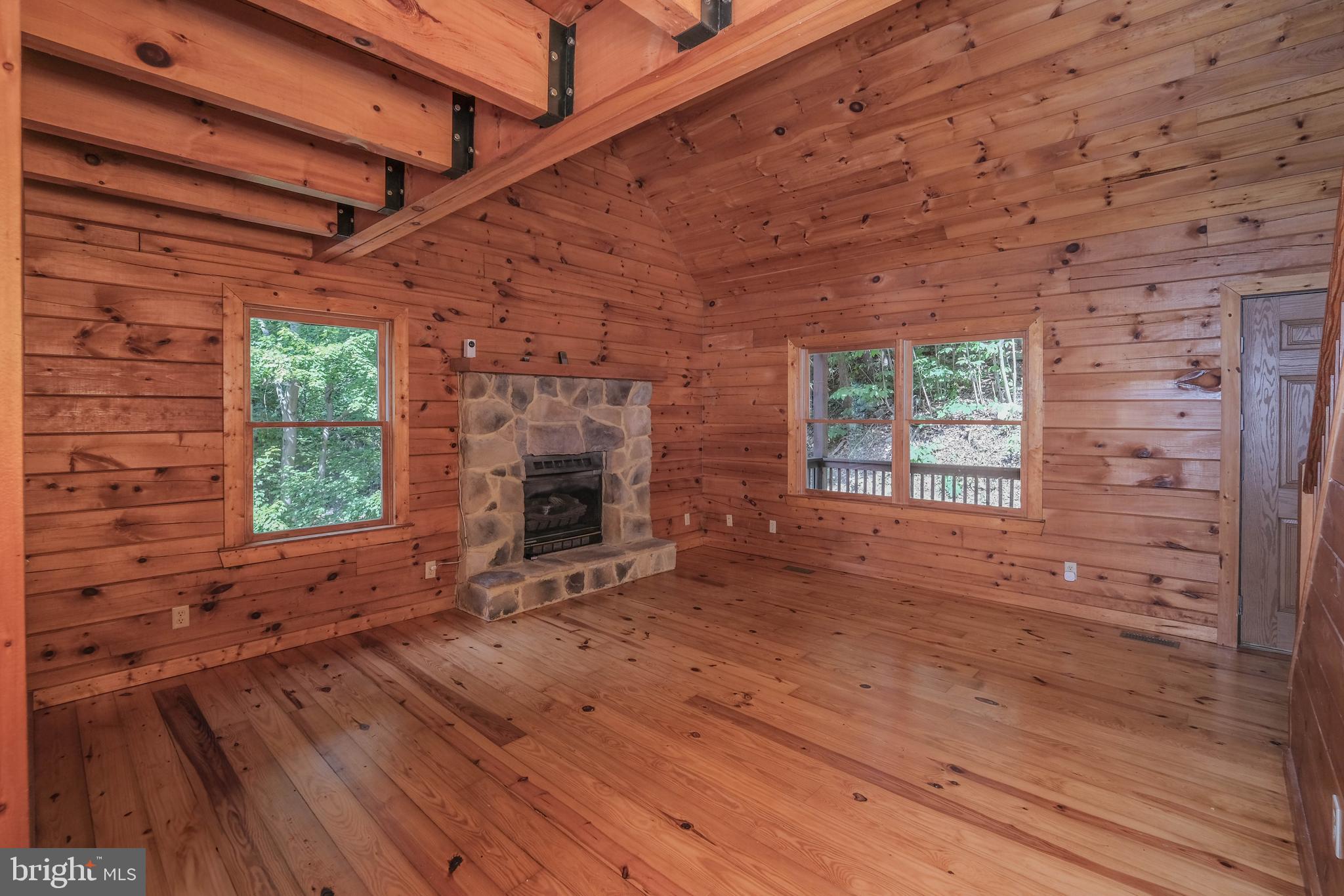 HIGH KNOB - Residential