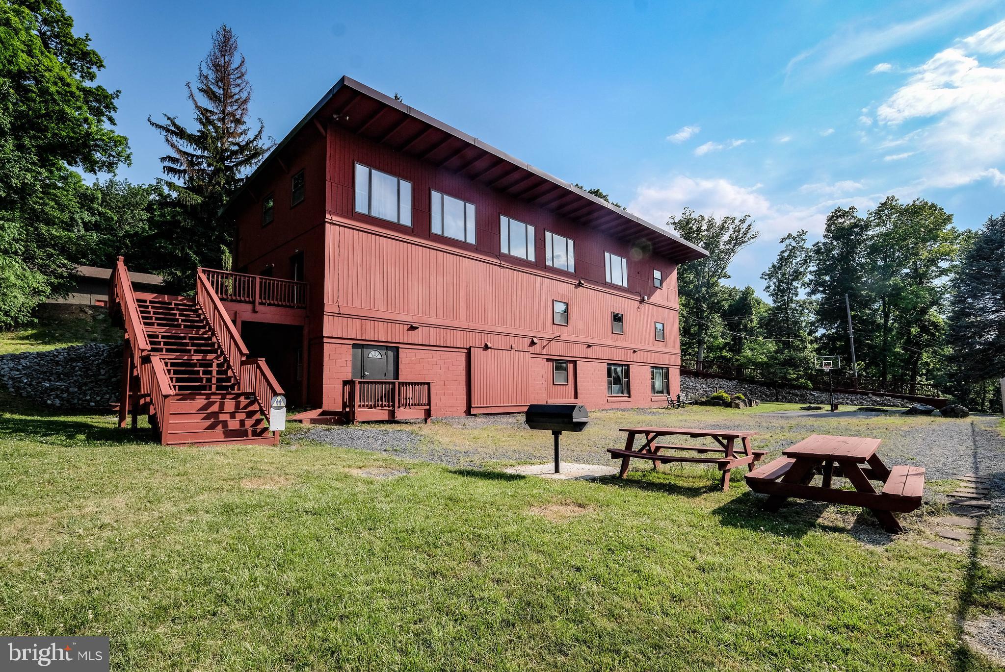 HIGH KNOB - Residential