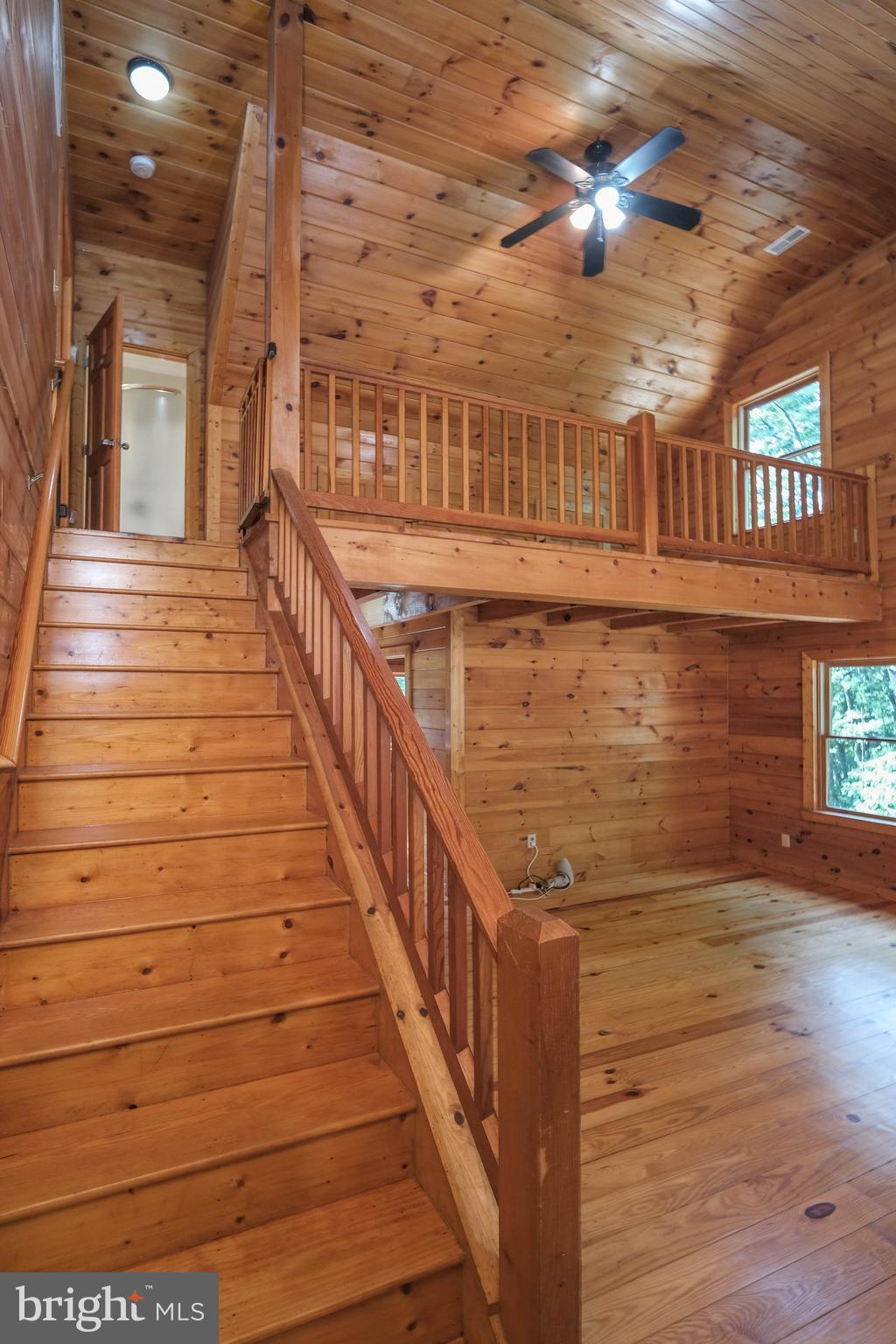 HIGH KNOB - Residential