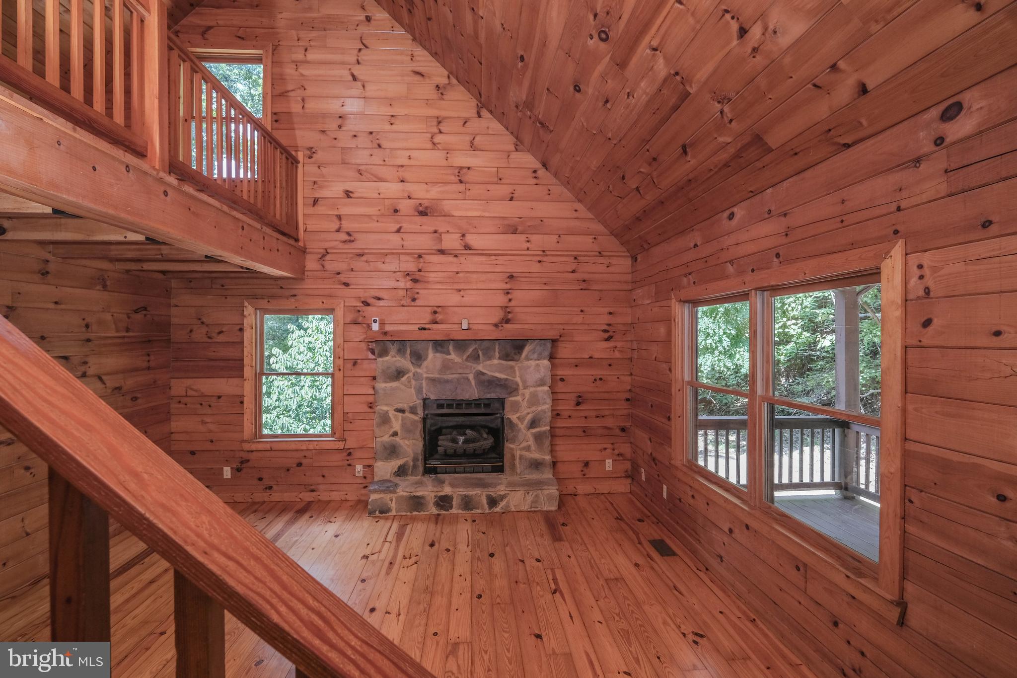 HIGH KNOB - Residential