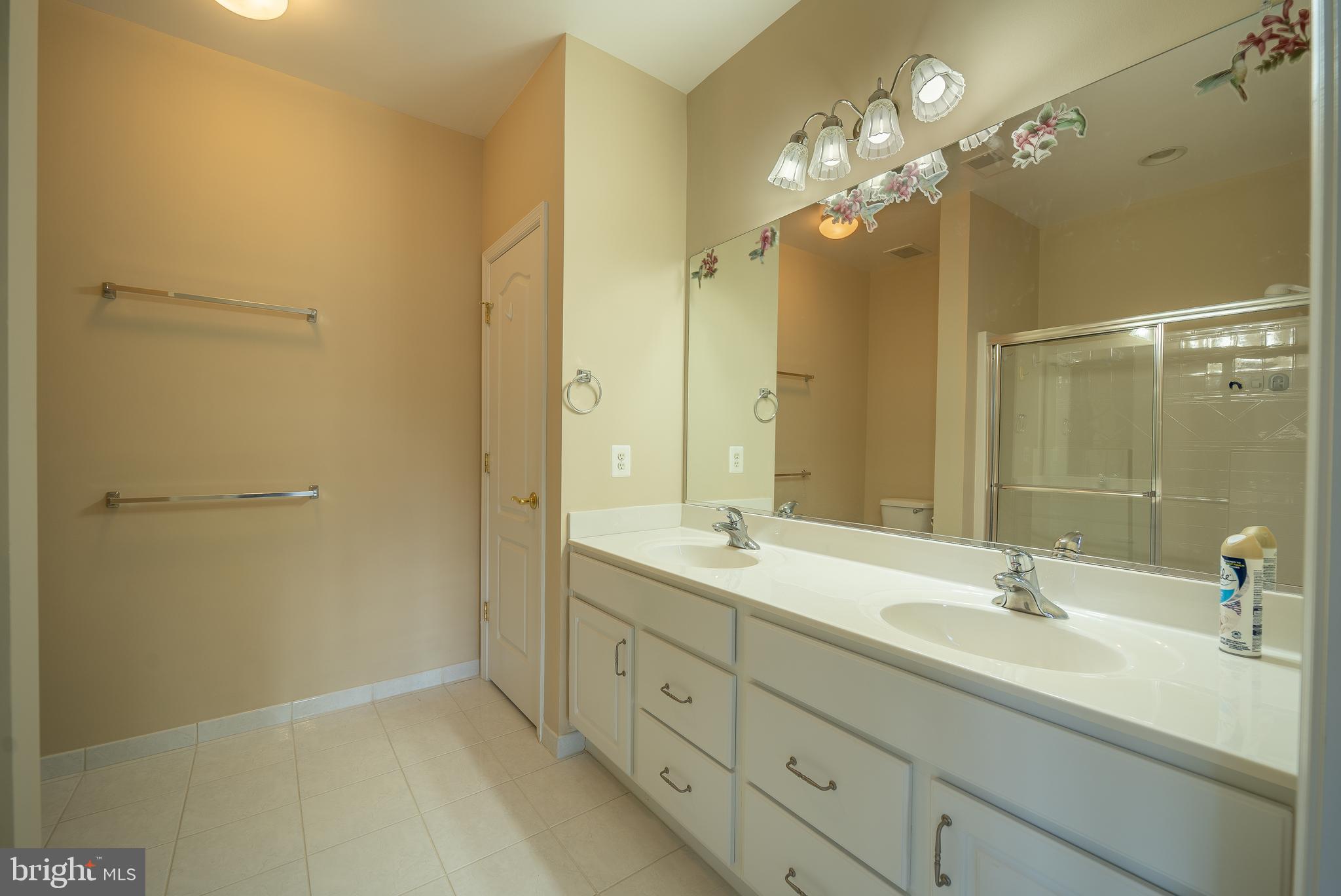 FOREST VIEW - Residential