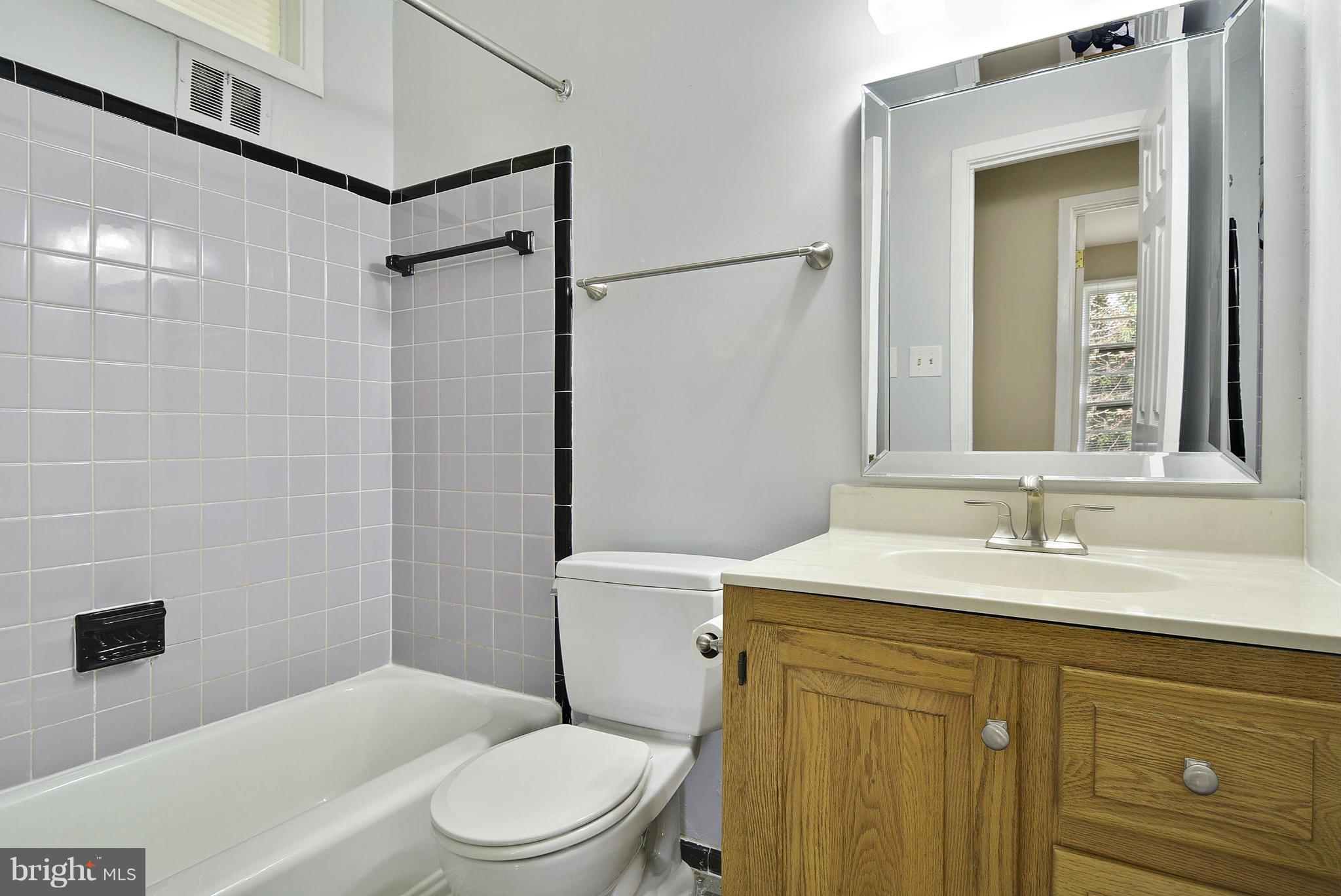 SHREVEWOOD - Residential Lease