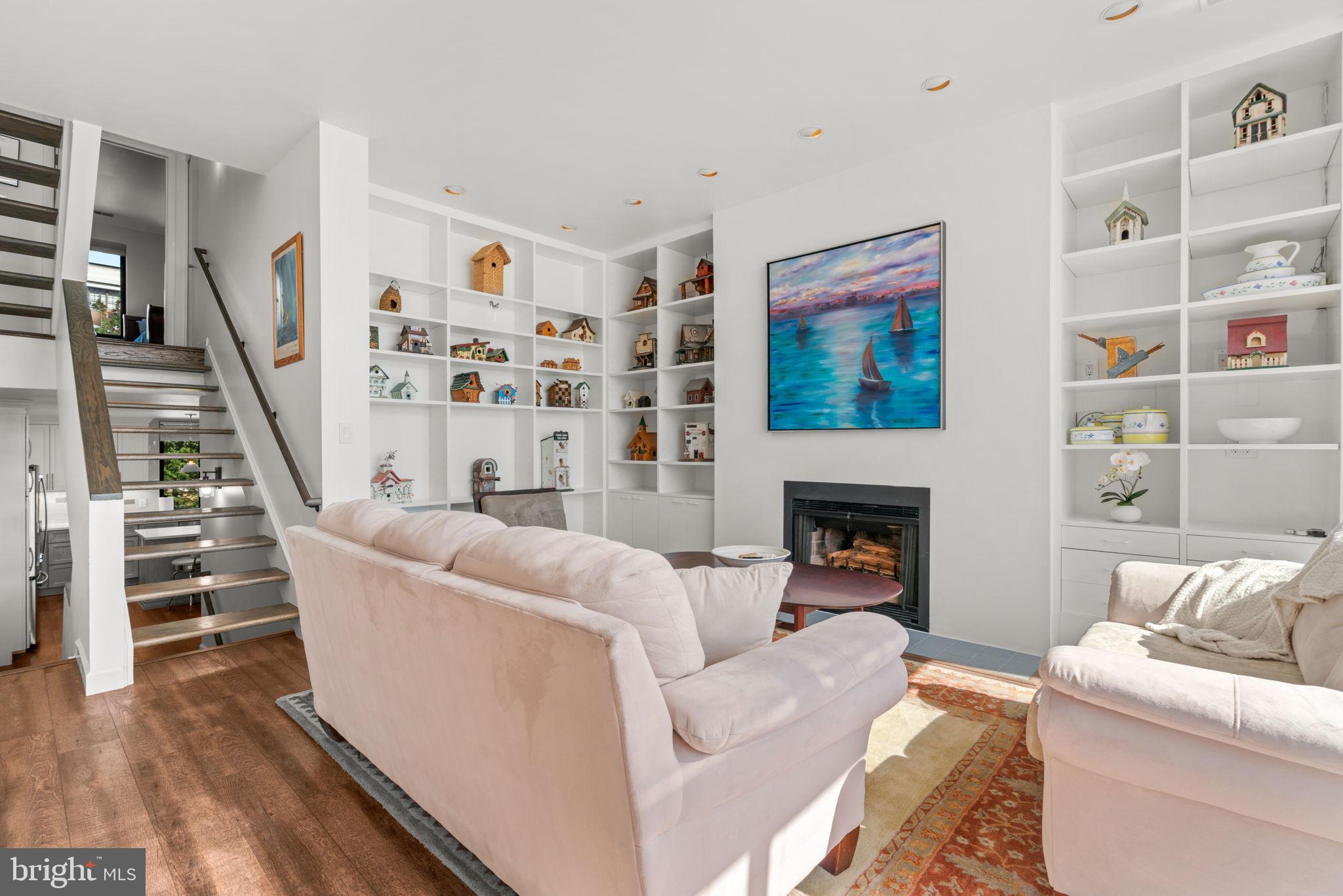 THE ANCHORAGE - Residential