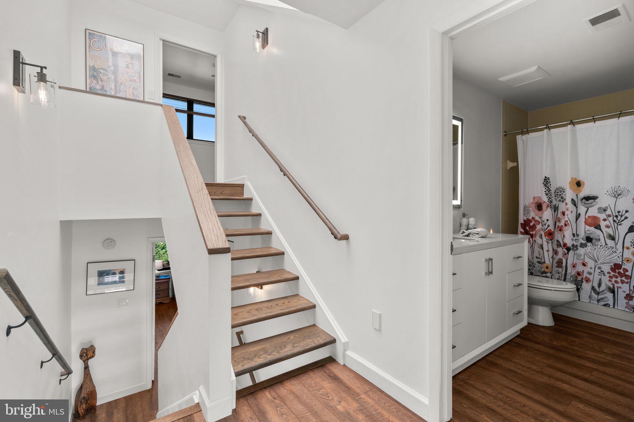 THE ANCHORAGE - Residential