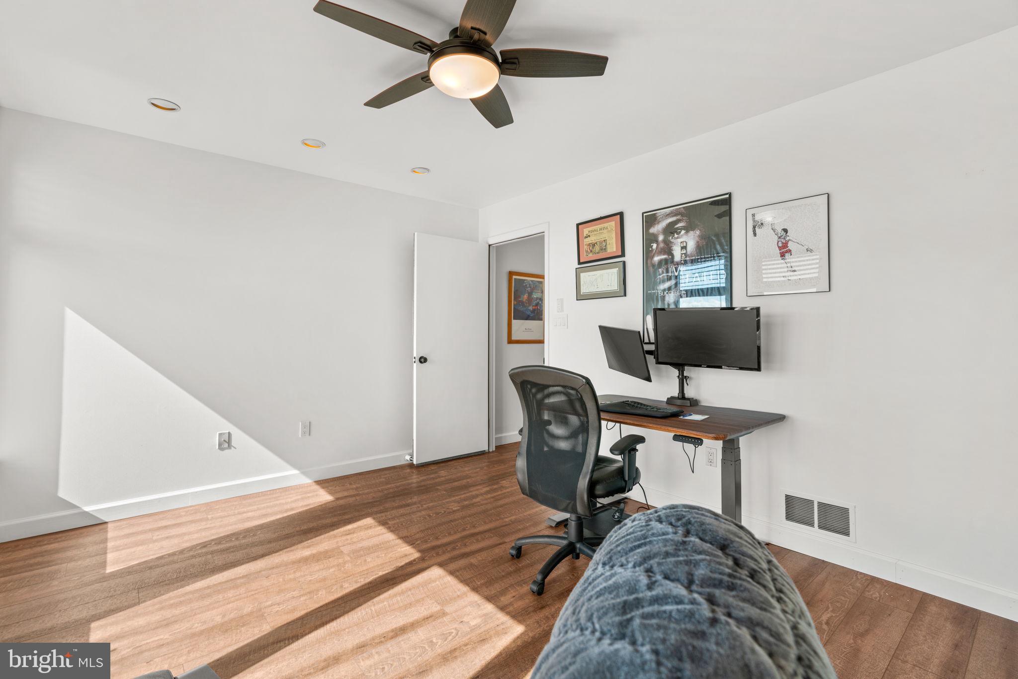 THE ANCHORAGE - Residential