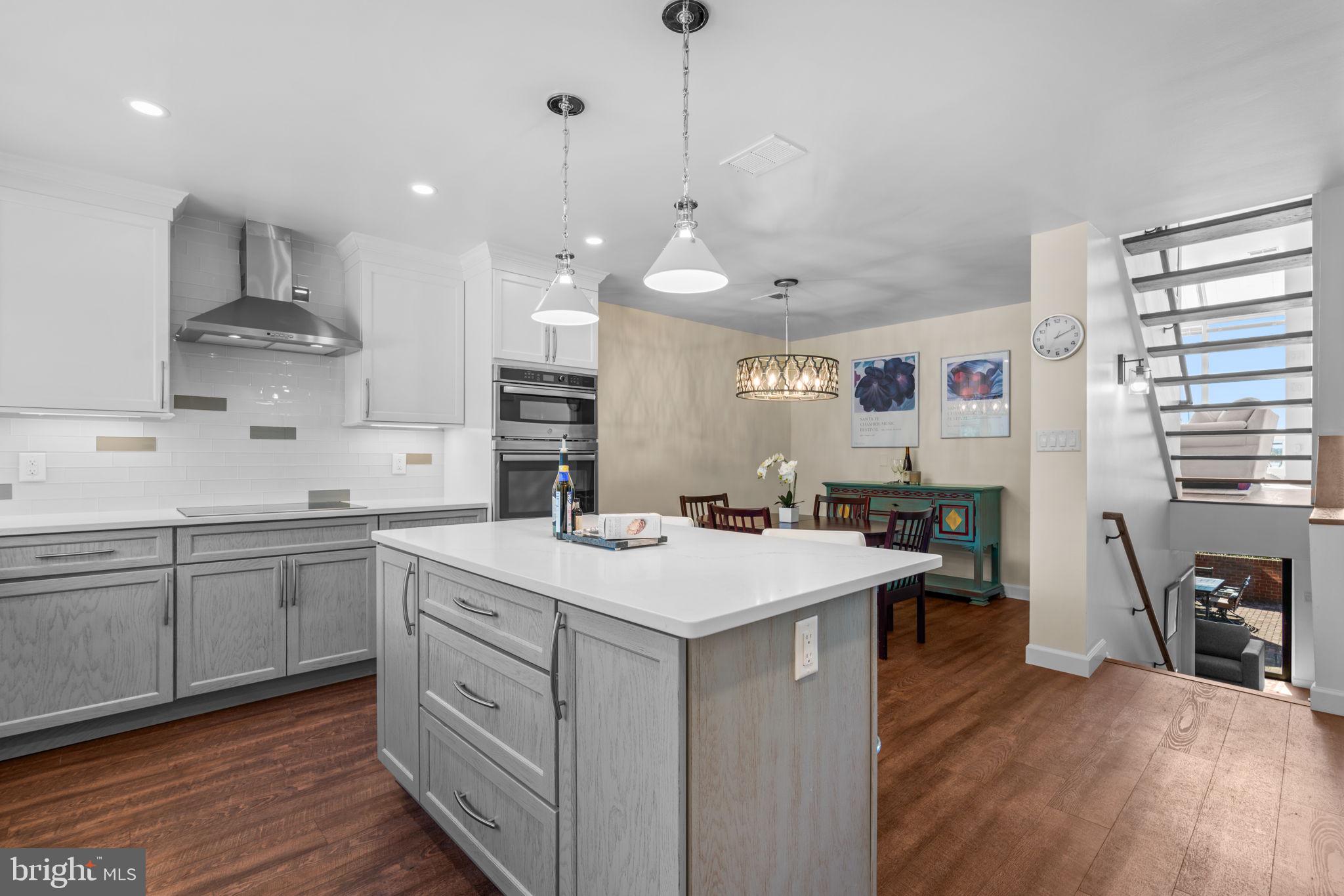THE ANCHORAGE - Residential