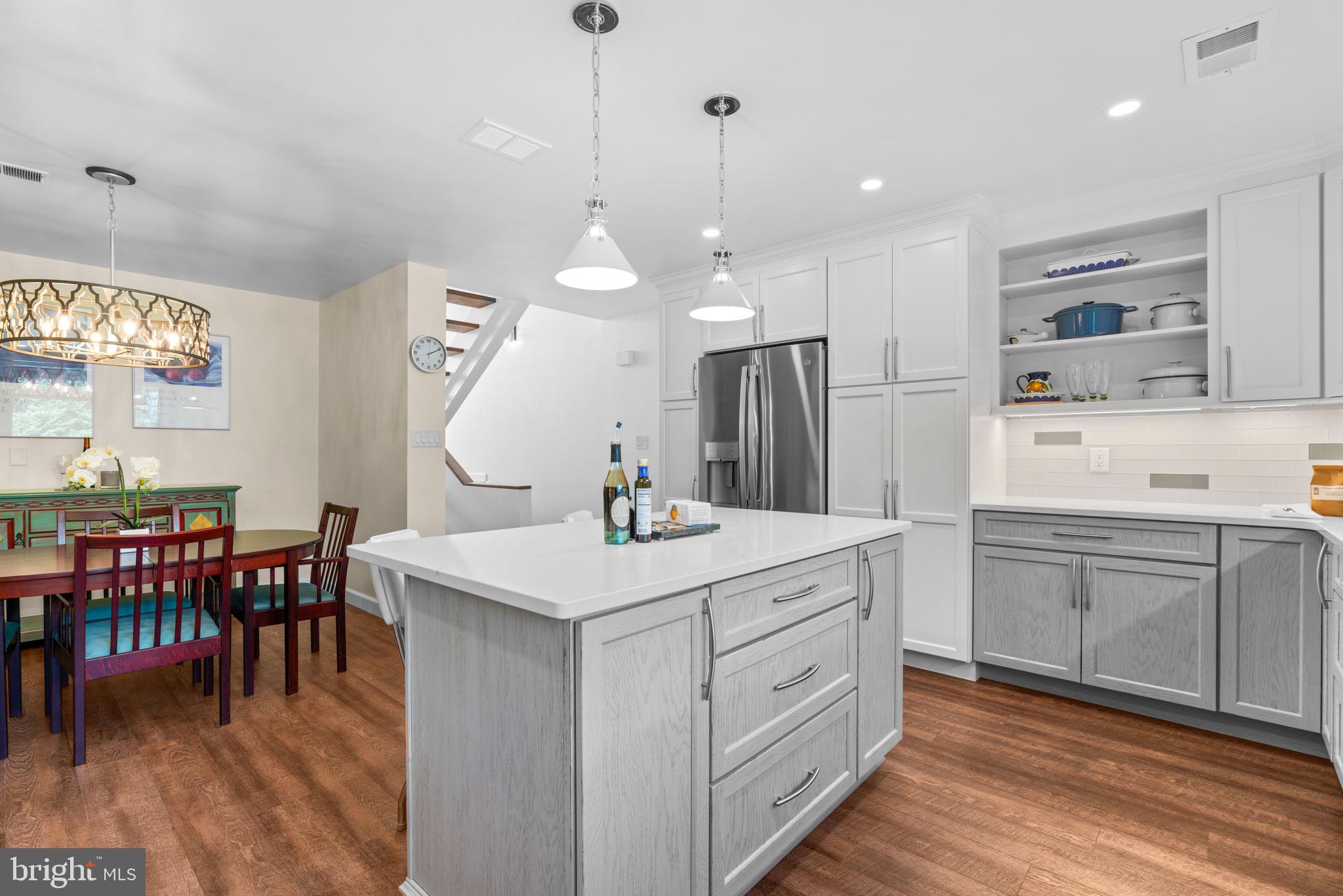 THE ANCHORAGE - Residential