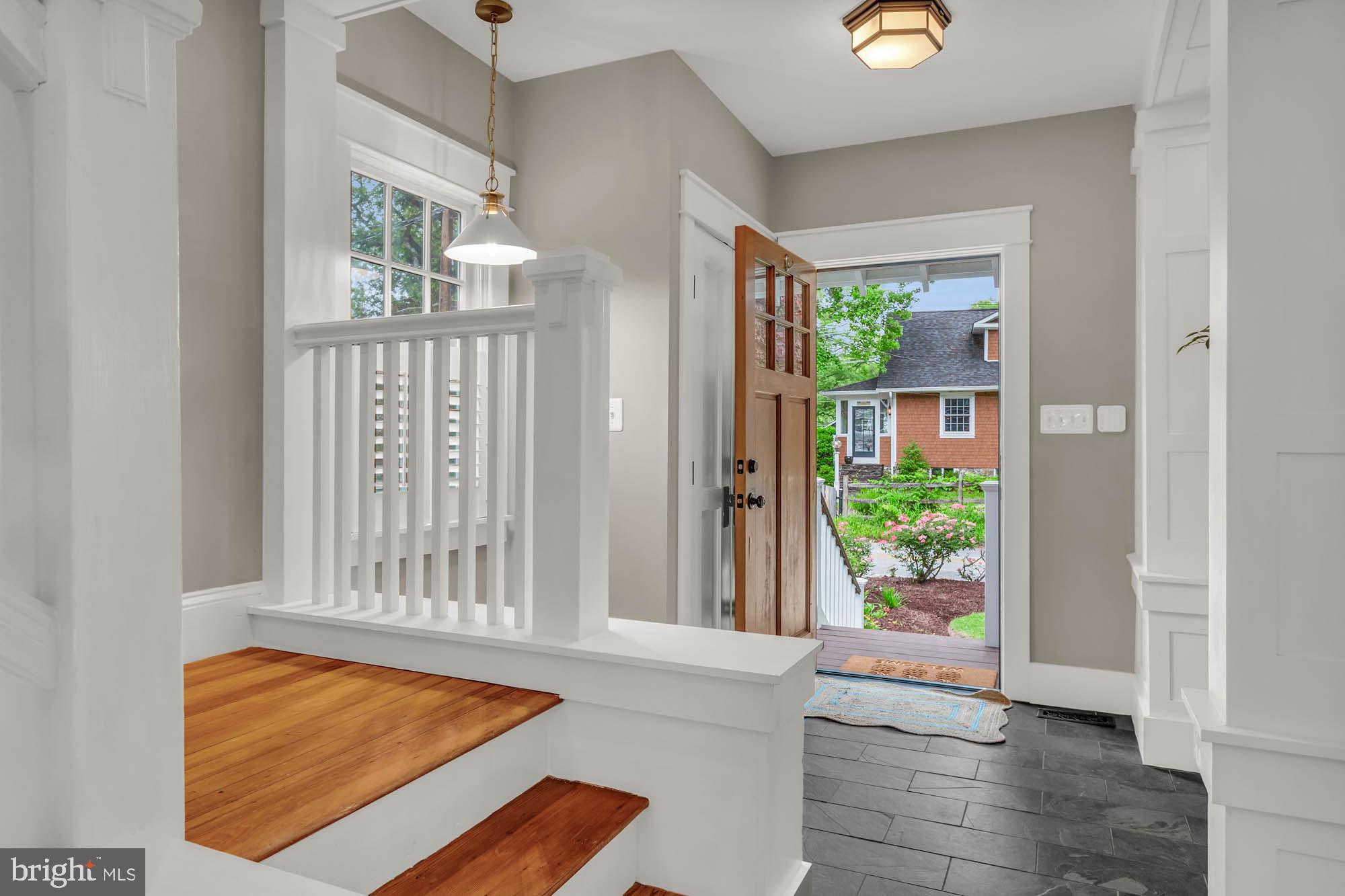 110 OLD COUNTY ROAD