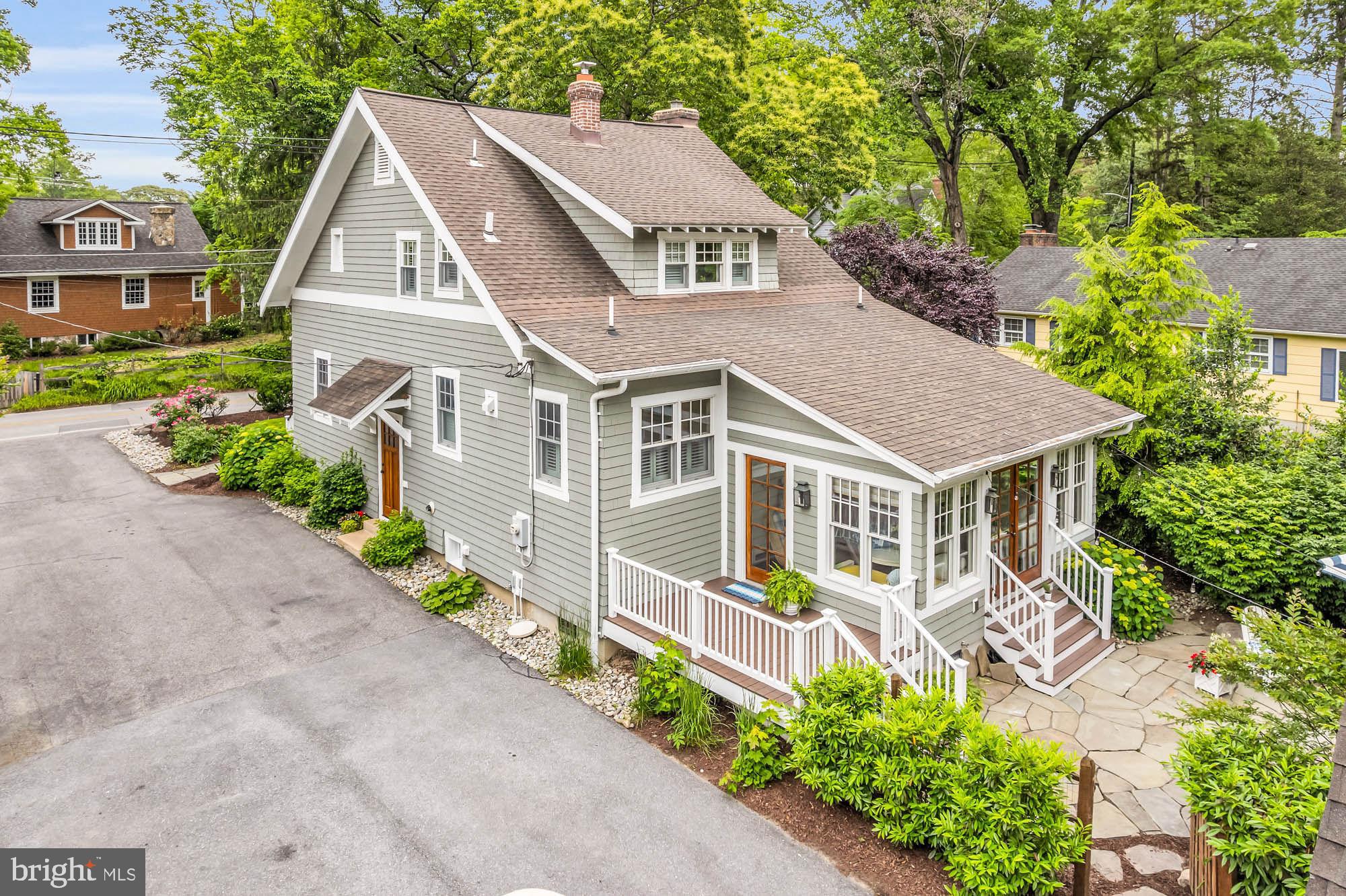 110 OLD COUNTY ROAD