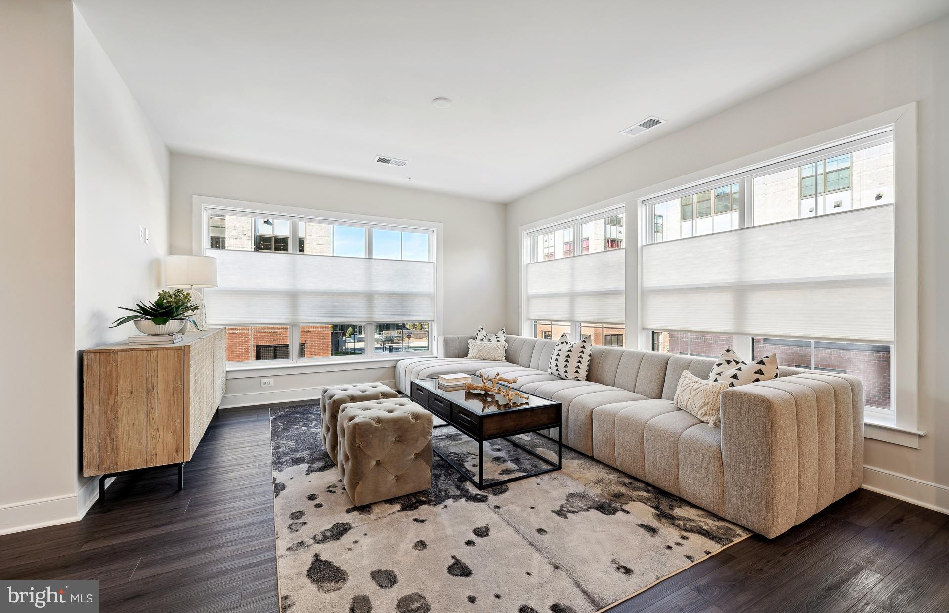 THE FLATS AT NATIONAL HARBOR - Residential