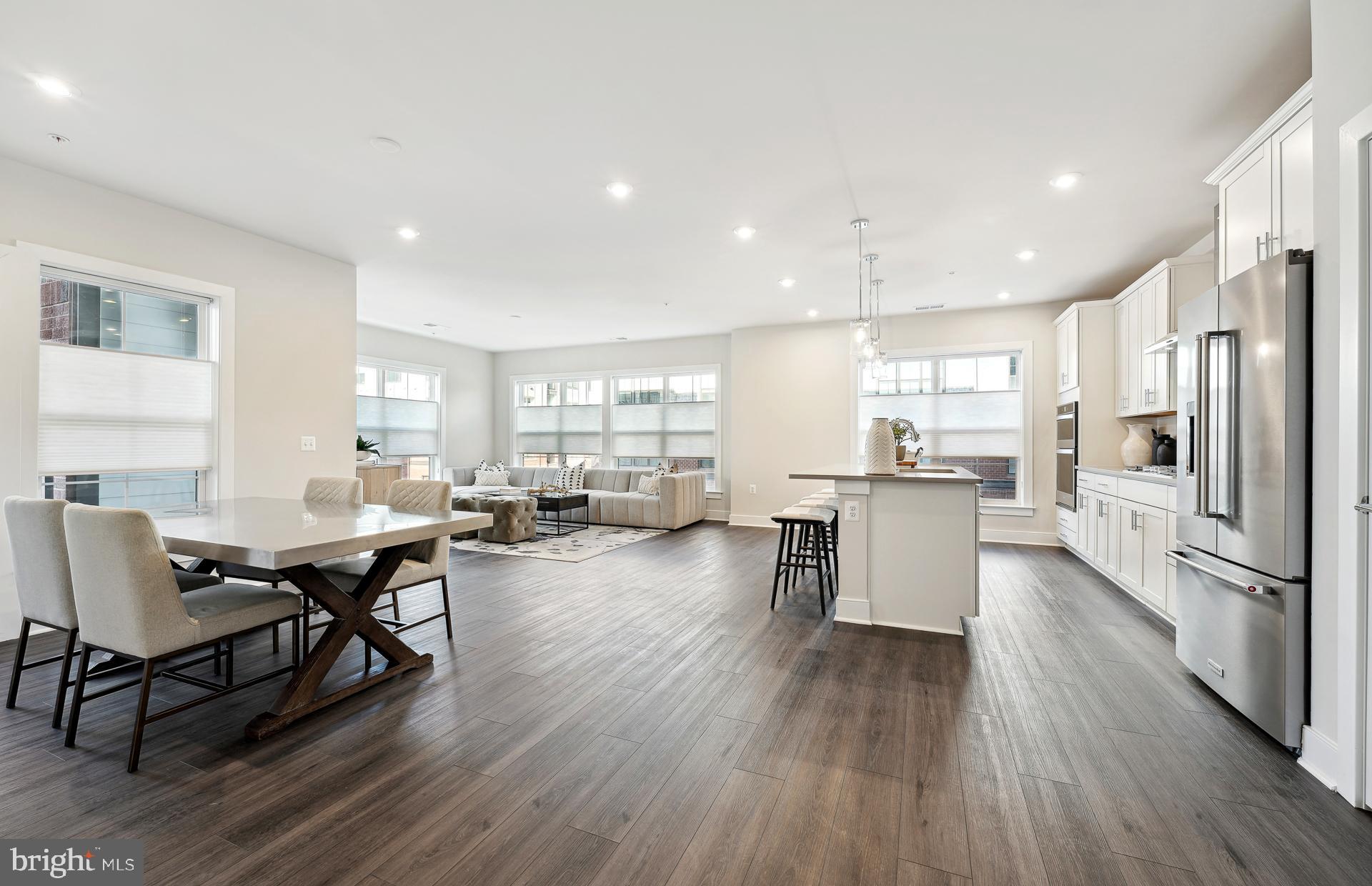 THE FLATS AT NATIONAL HARBOR - Residential