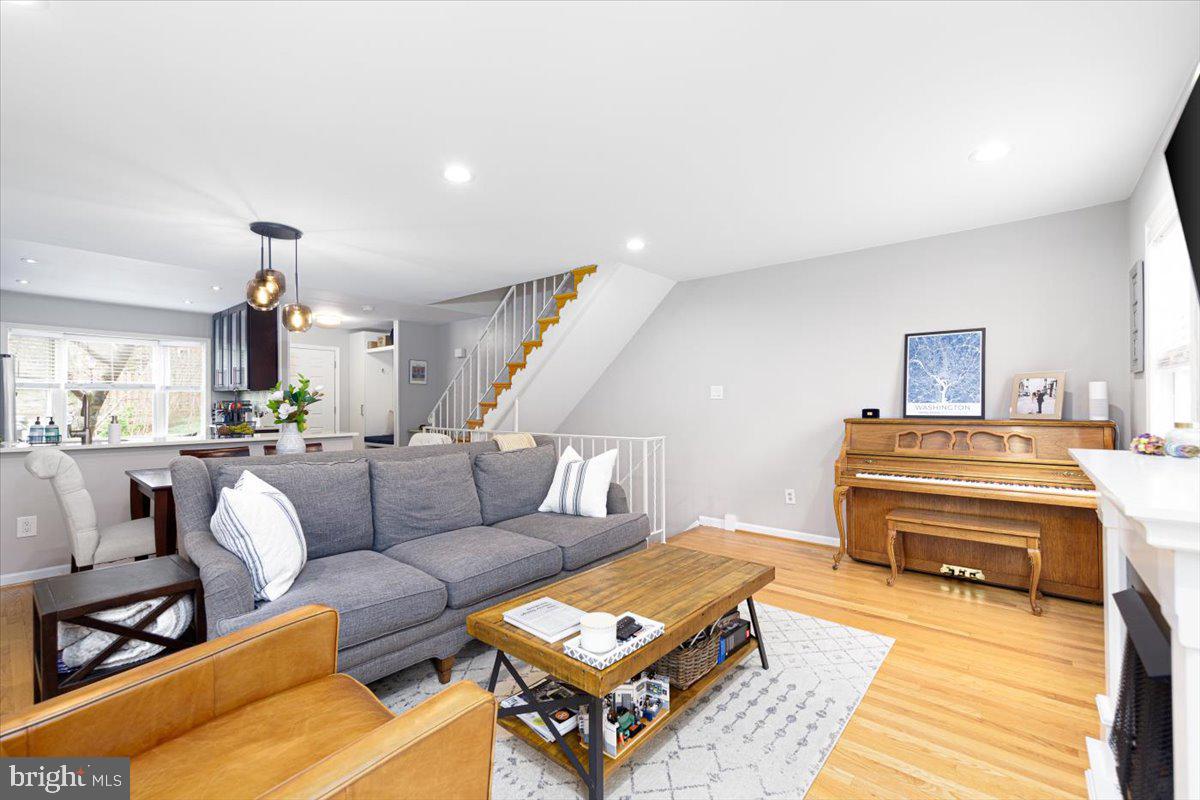 HENSON PARK - Residential