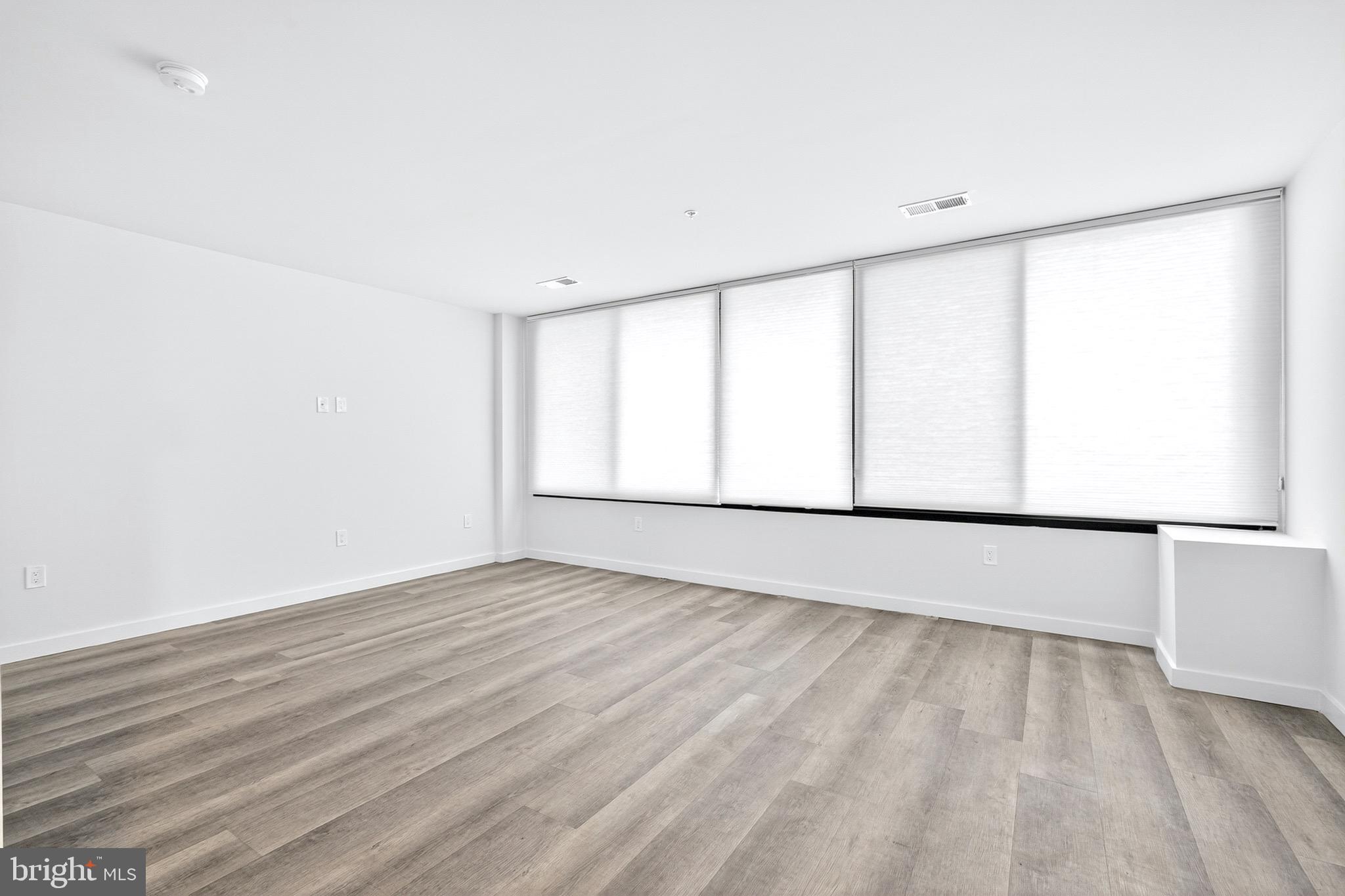 DOWNTOWN SILVER SPRING - Residential
