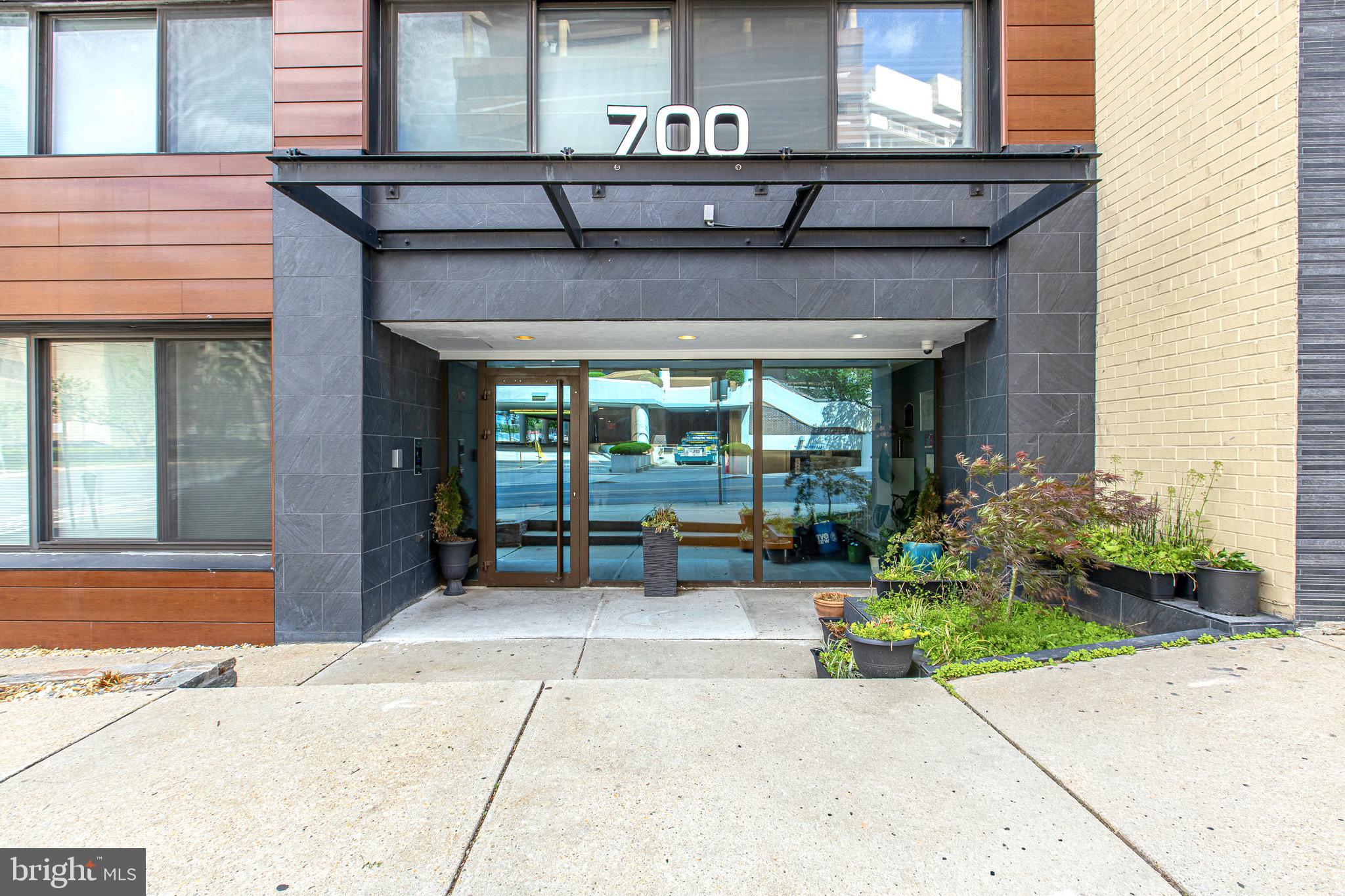 DOWNTOWN SILVER SPRING - Residential
