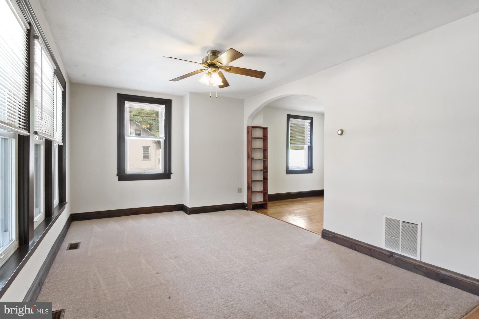 18 MANCHESTER STREET