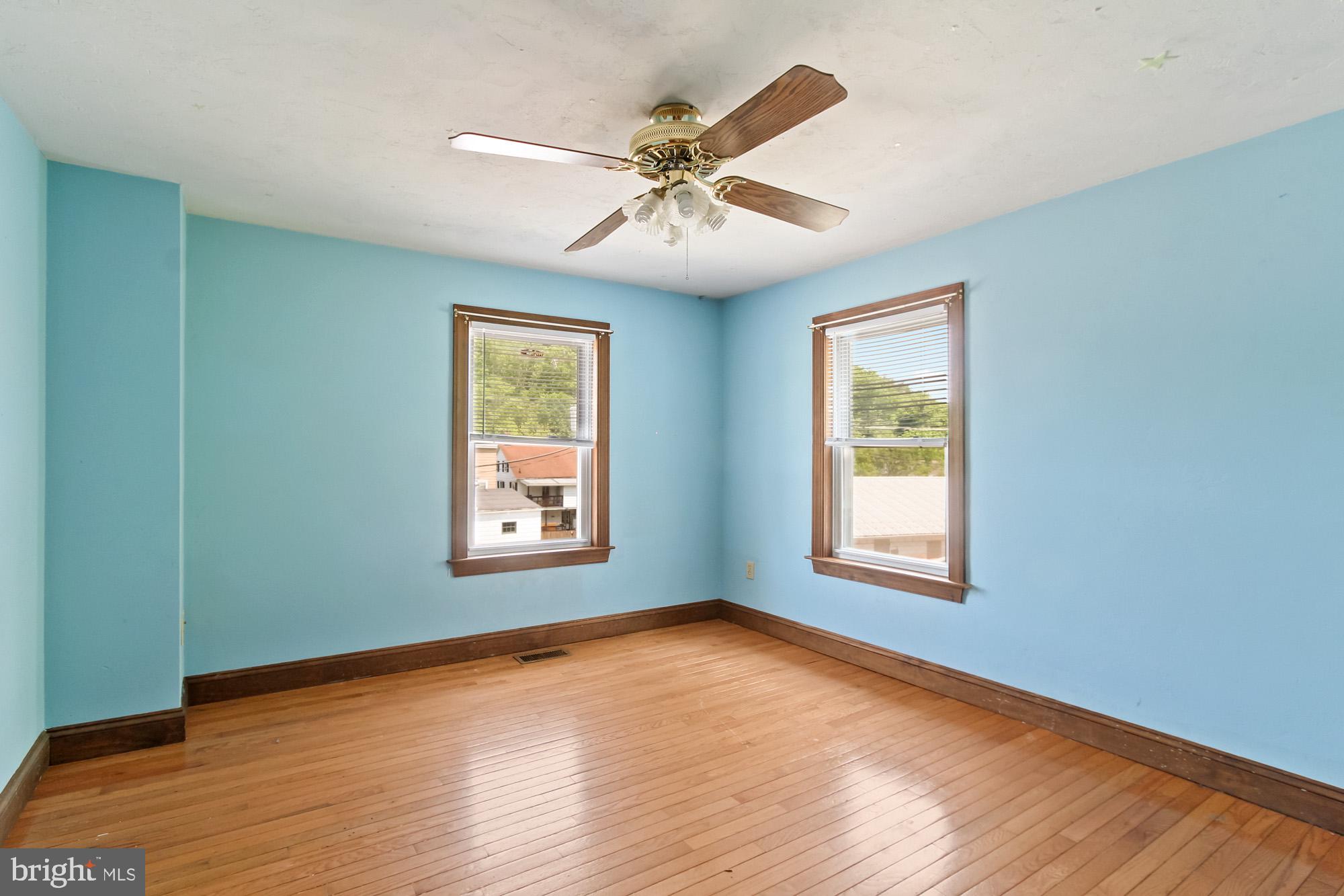 GLEN ROCK - Residential