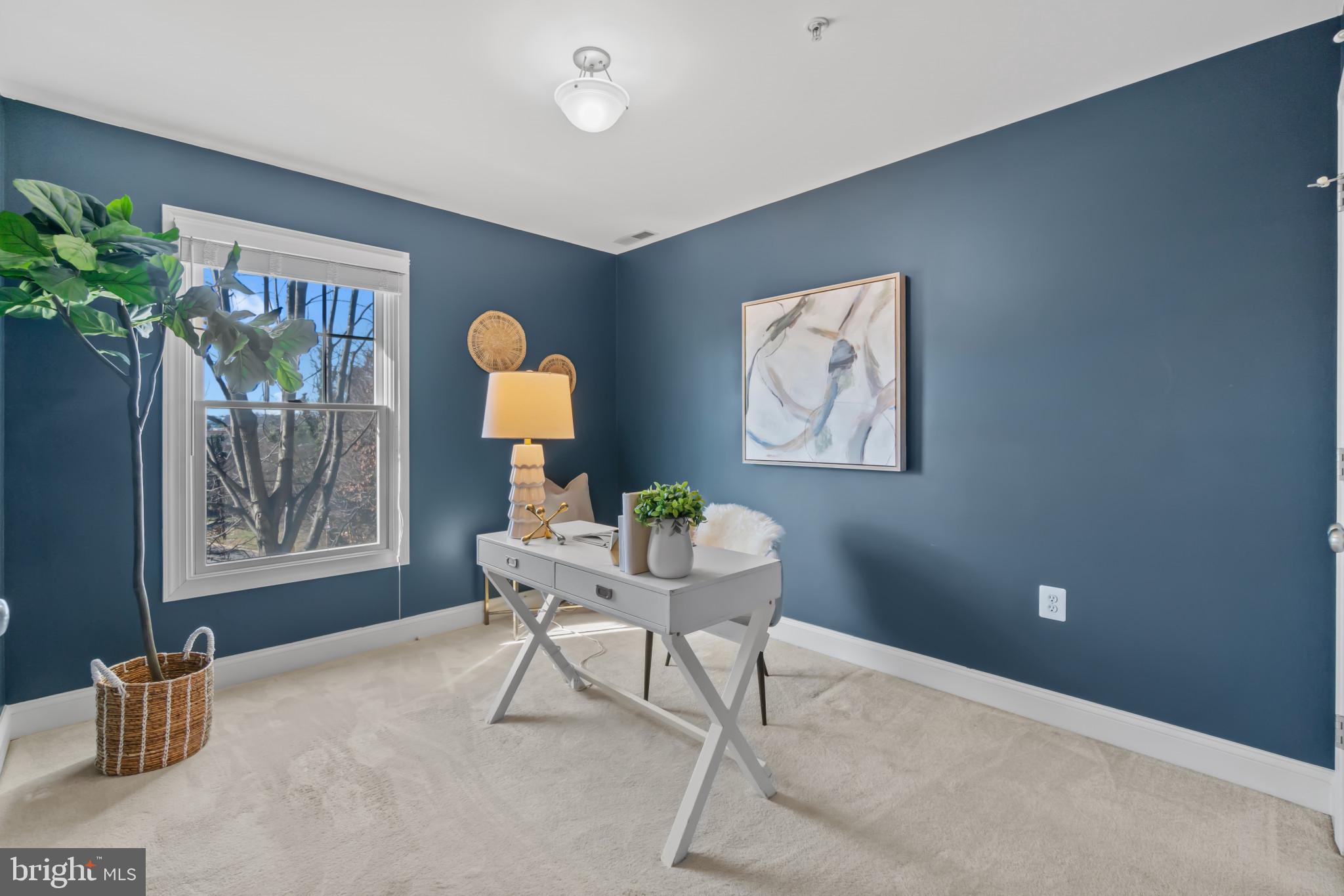 ROLAND GATE - Residential