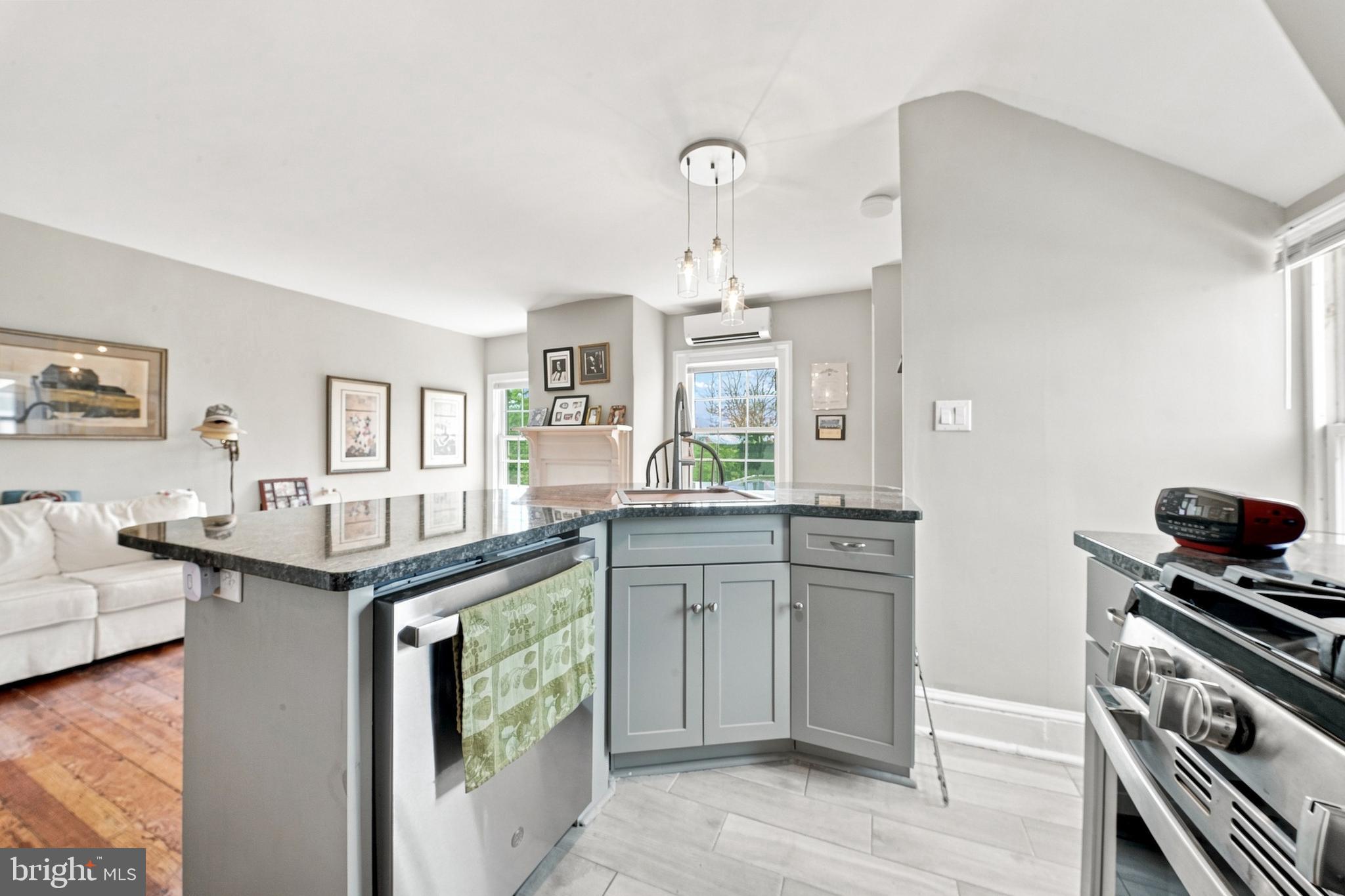 117 N WATER STREET 3B