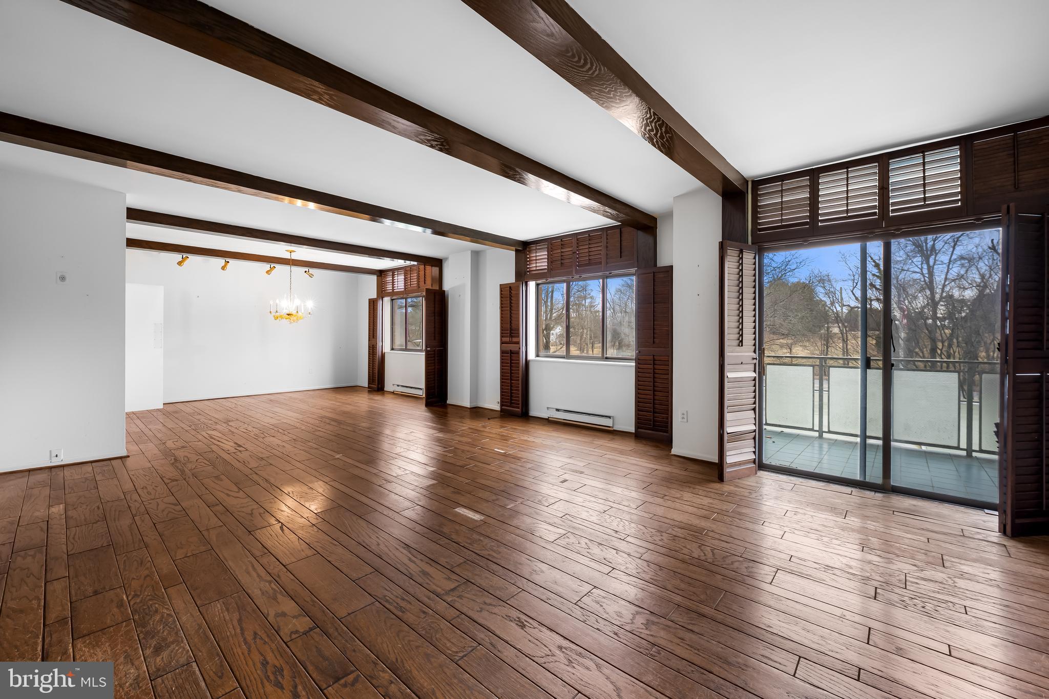 PIKESVILLE - Residential