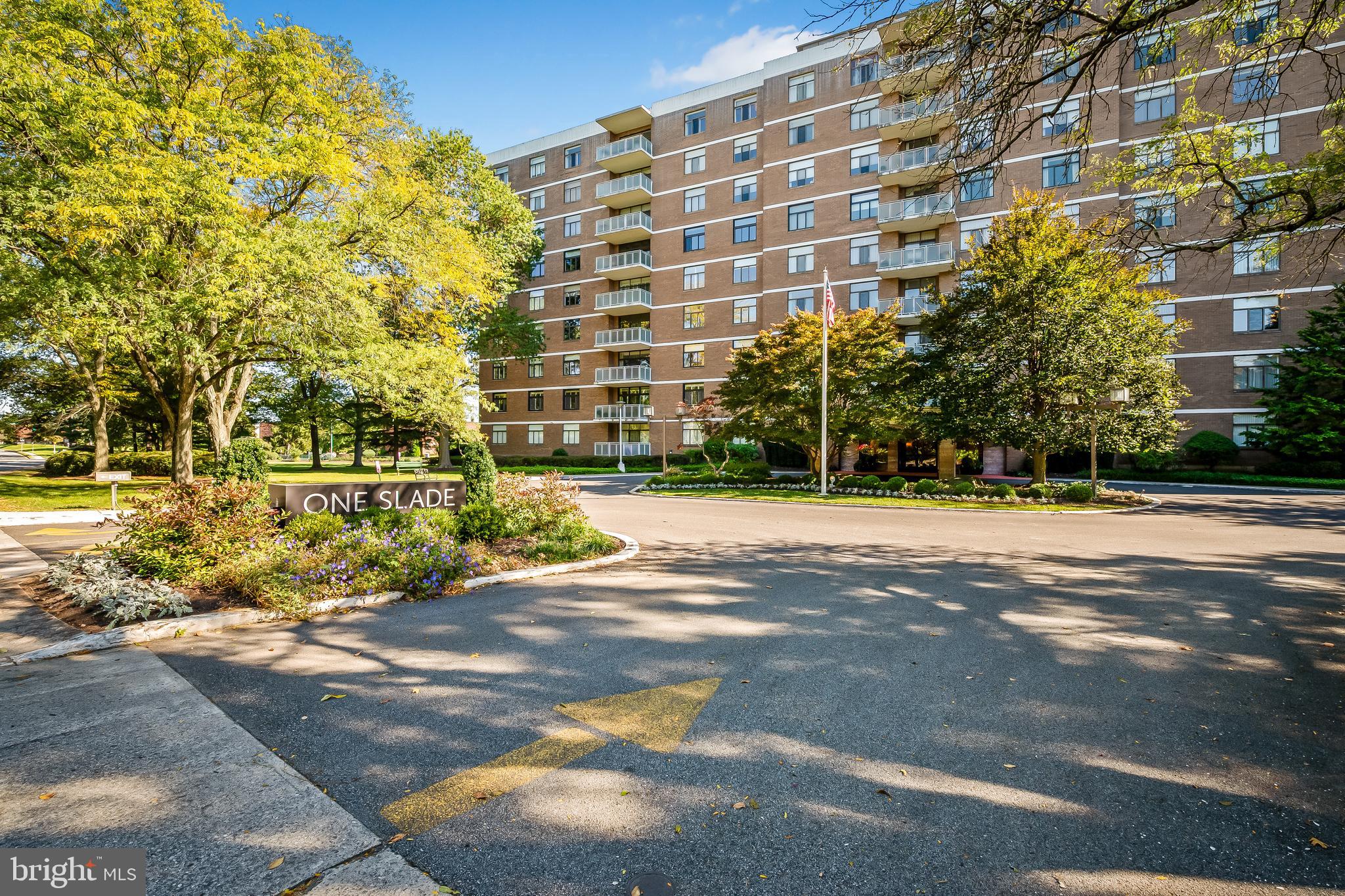 PIKESVILLE - Residential