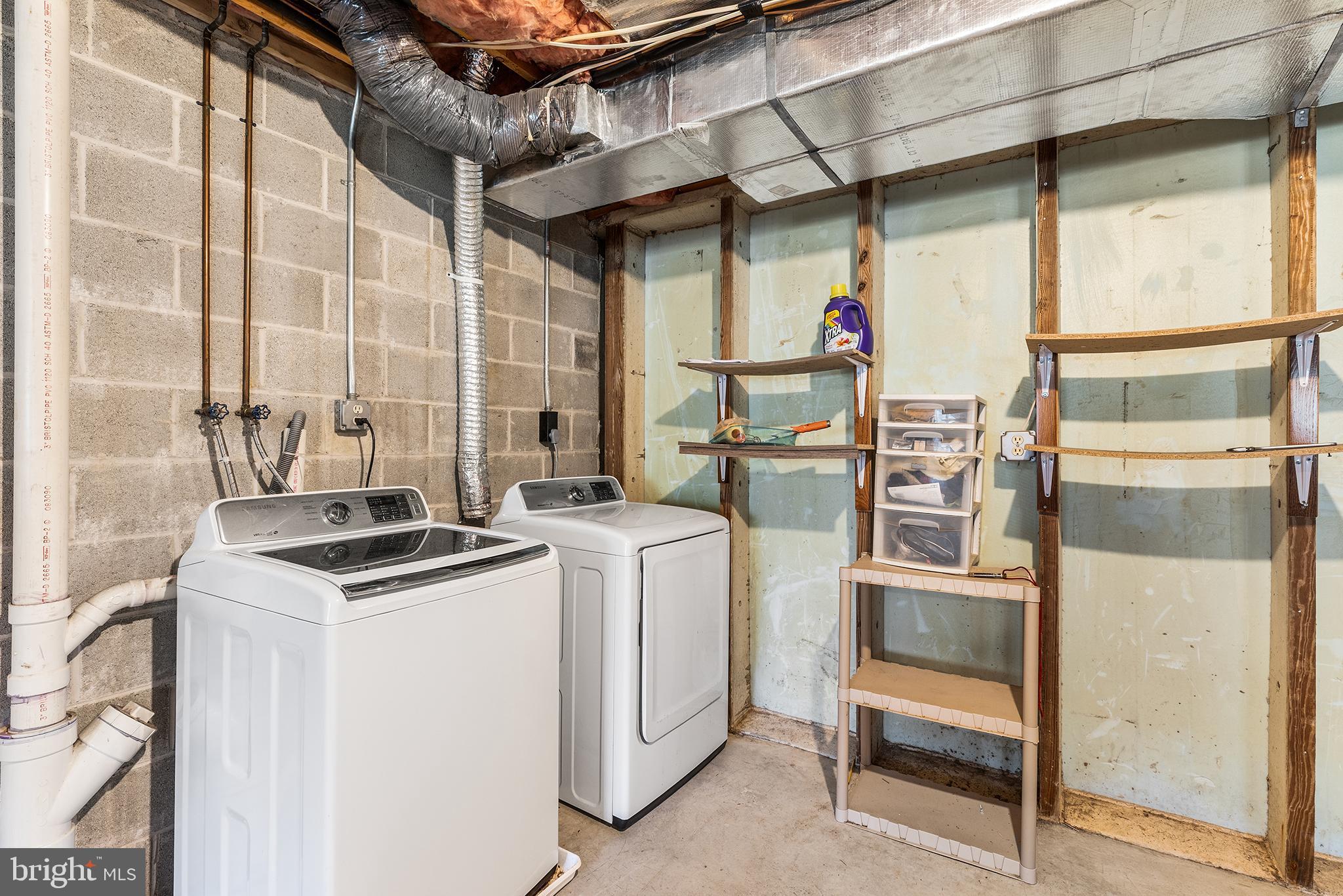 SUMMERFIELD AT ELVERSON - Residential