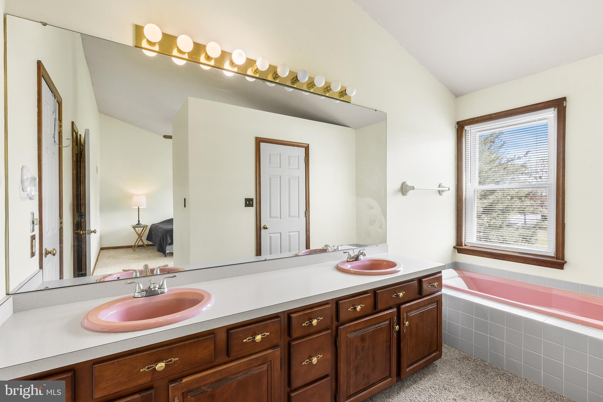 SUMMERFIELD AT ELVERSON - Residential