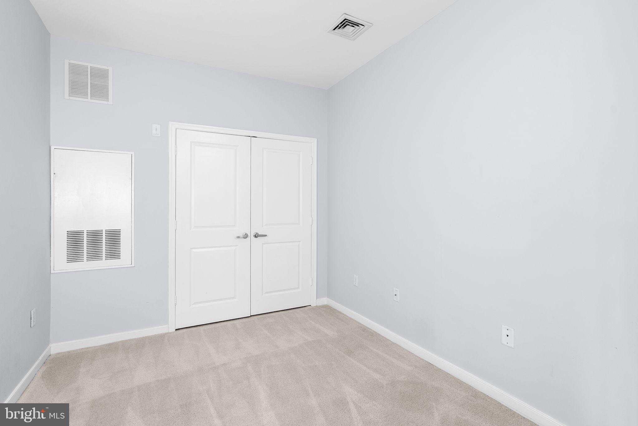 SILVER SPRING METRO - Residential Lease