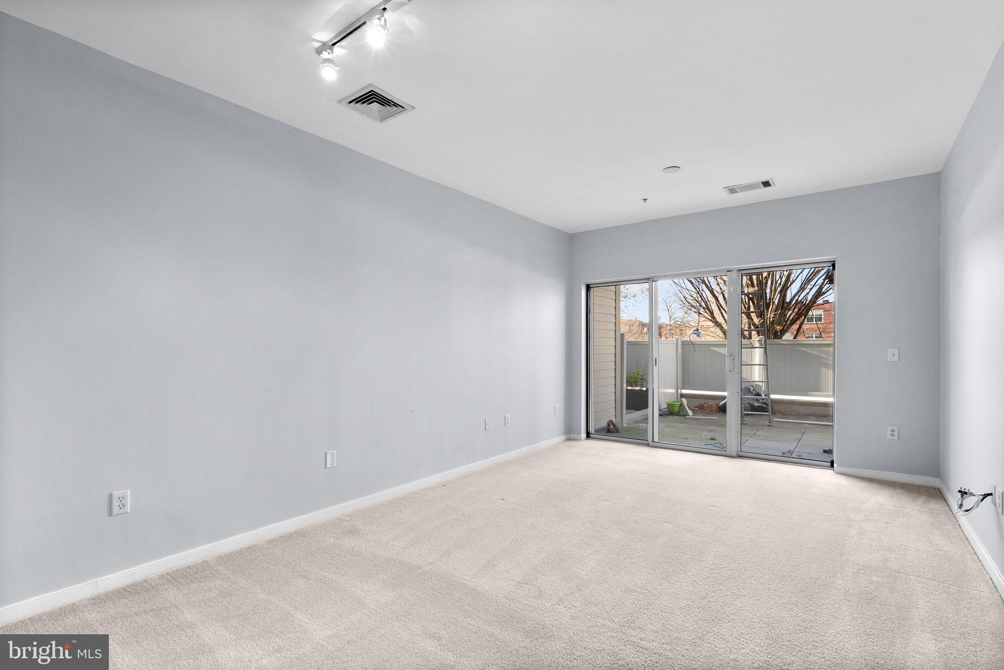 SILVER SPRING METRO - Residential Lease